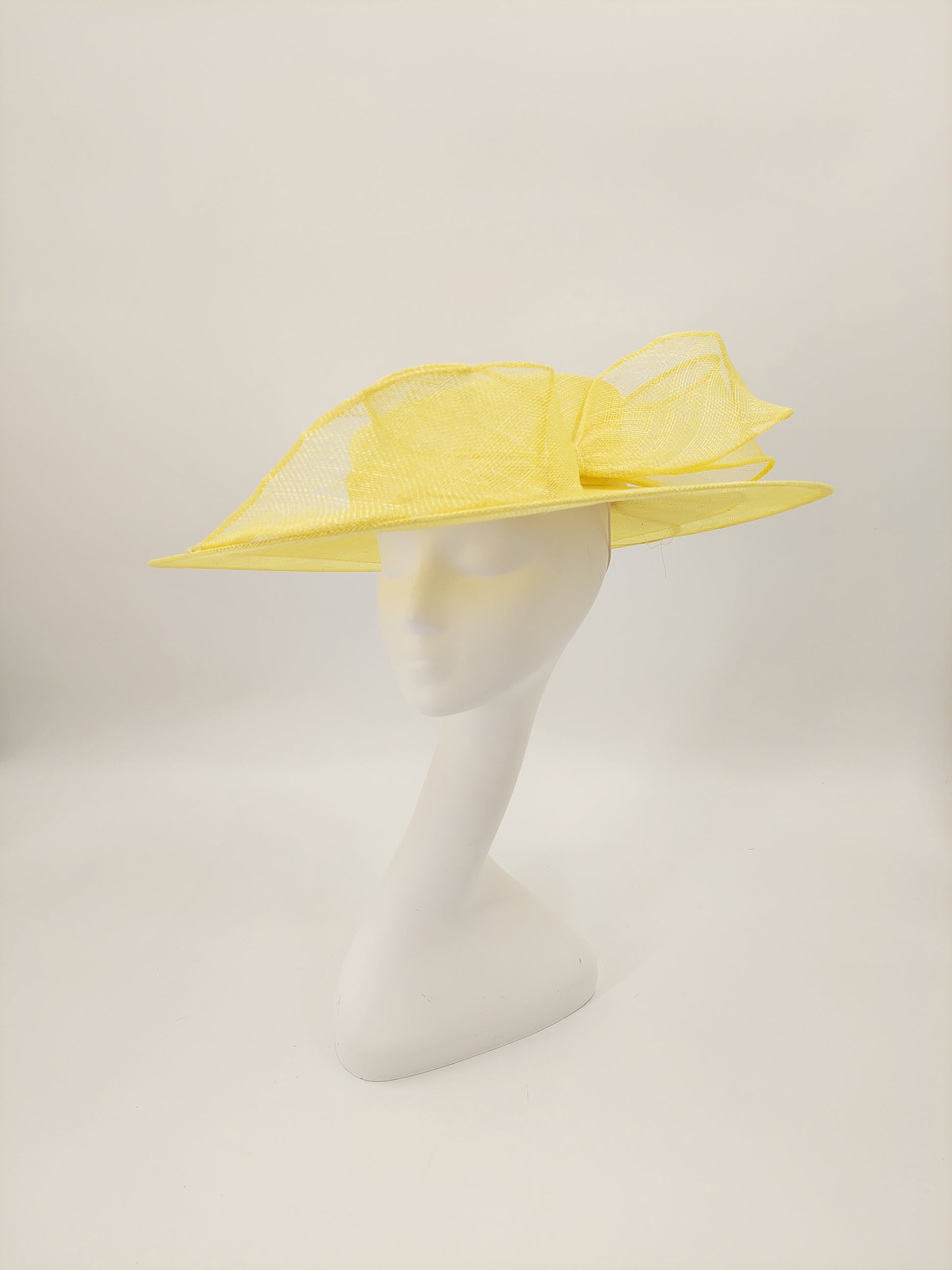 Hat Haven Millinery - Custom Kentucky Derby Hats and Fascinators. Official Milliner of the Kentucky Derby Museum. Featured in the Official Style Guide for the Kentucky Derby. Visit our pop up shop at the Hyatt Regency in downtown Louisville.