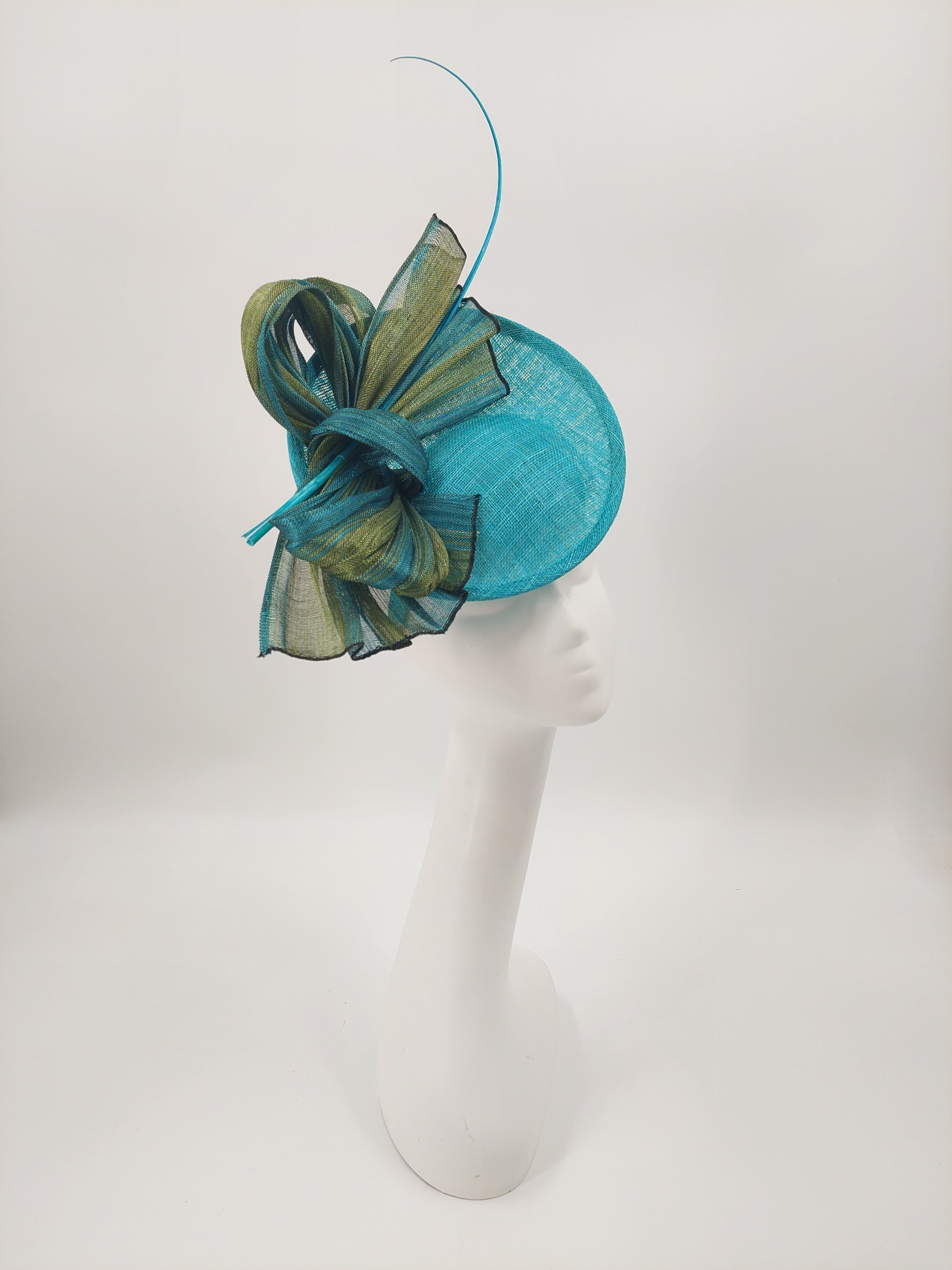 Hat Haven Millinery - Custom Kentucky Derby Hats and Fascinators. Official Milliner of the Kentucky Derby Museum. Featured in the Official Style Guide for the Kentucky Derby. Visit our pop up shop at the Hyatt Regency in downtown Louisville.