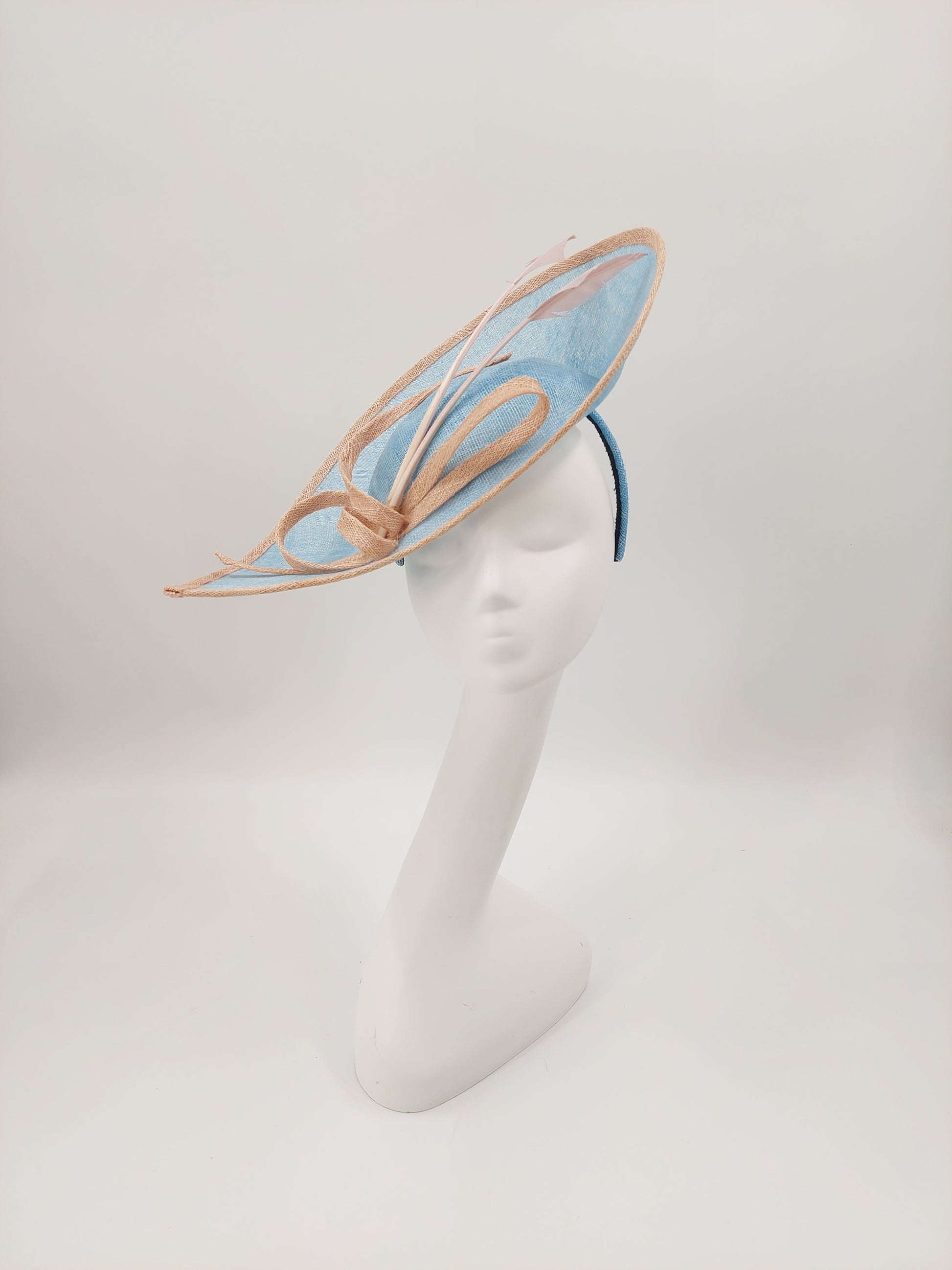 Hat Haven Millinery - Custom Kentucky Derby Hats and Fascinators. Official Milliner of the Kentucky Derby Museum. Featured in the Official Style Guide for the Kentucky Derby. Visit our pop up shop at the Hyatt Regency in downtown Louisville.