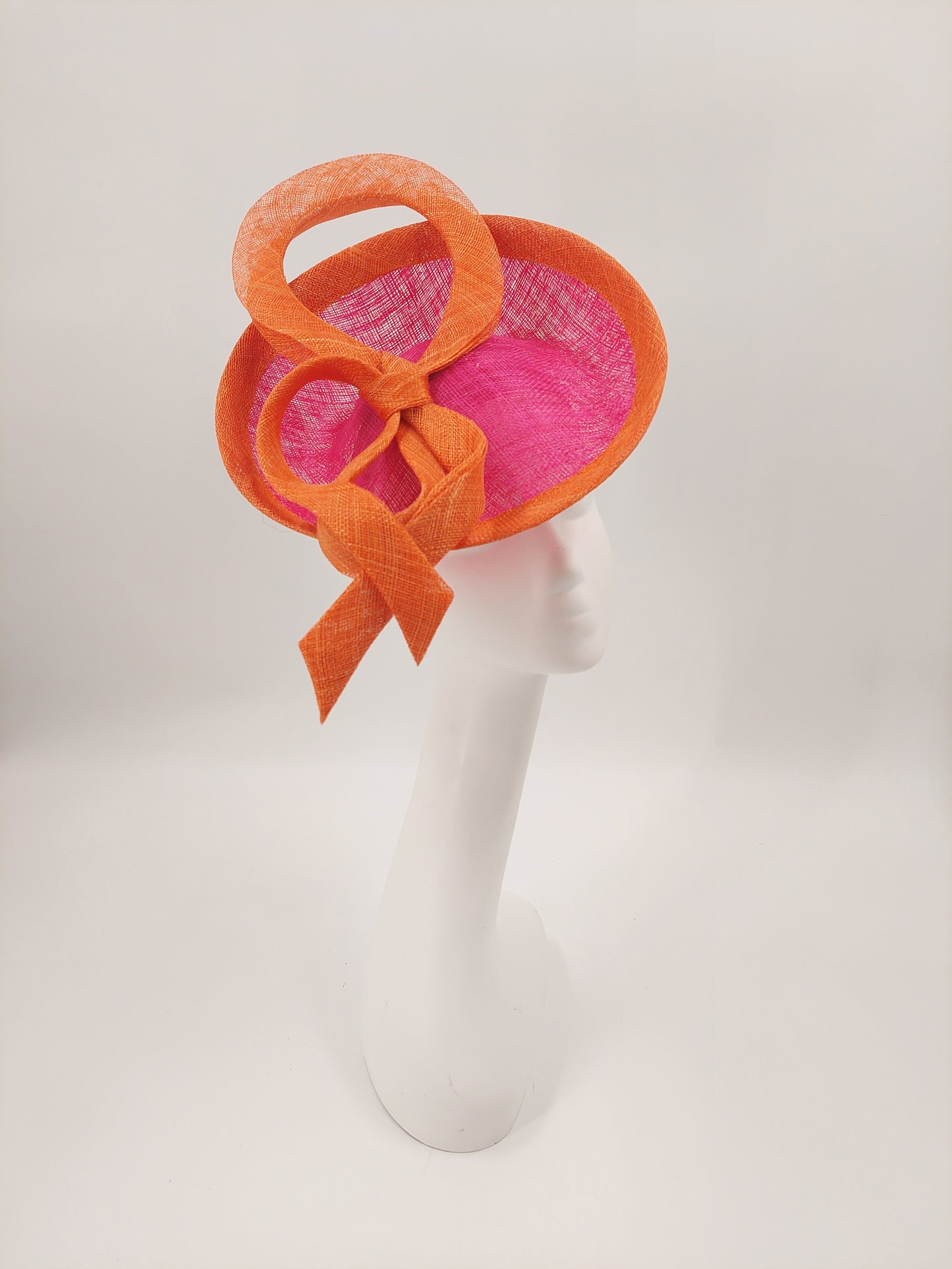 Hat Haven Millinery - Custom Kentucky Derby Hats and Fascinators. Official Milliner of the Kentucky Derby Museum. Featured in the Official Style Guide for the Kentucky Derby. Visit our pop up shop at the Hyatt Regency in downtown Louisville.