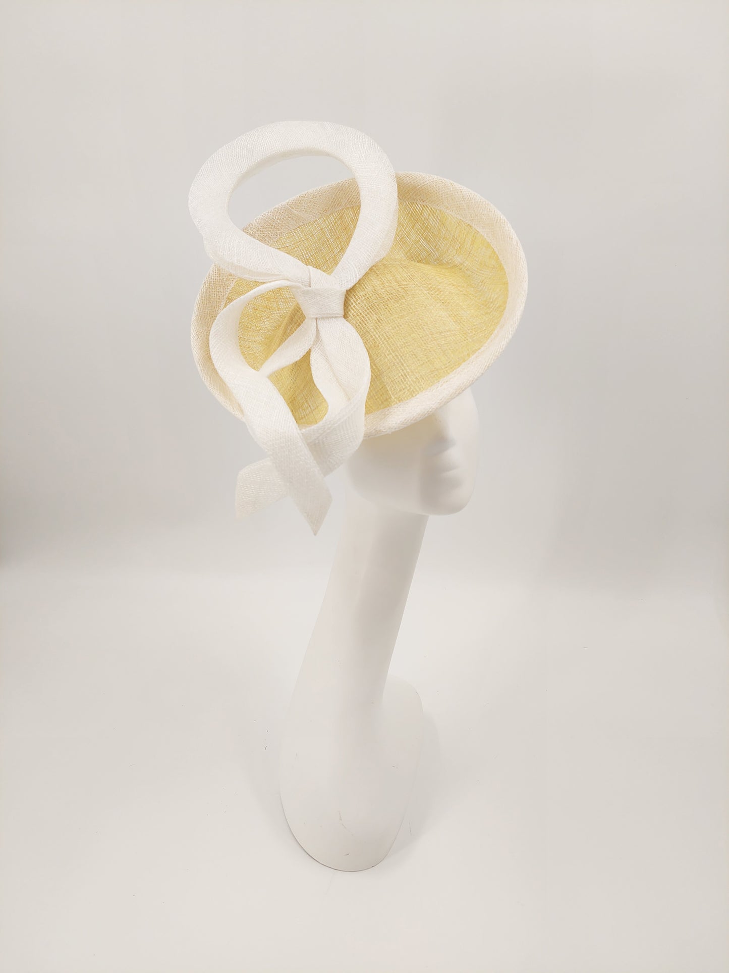 Hat Haven Millinery - Custom Kentucky Derby Hats and Fascinators. Official Milliner of the Kentucky Derby Museum. Featured in the Official Style Guide for the Kentucky Derby. Visit our pop up shop at the Hyatt Regency in downtown Louisville.