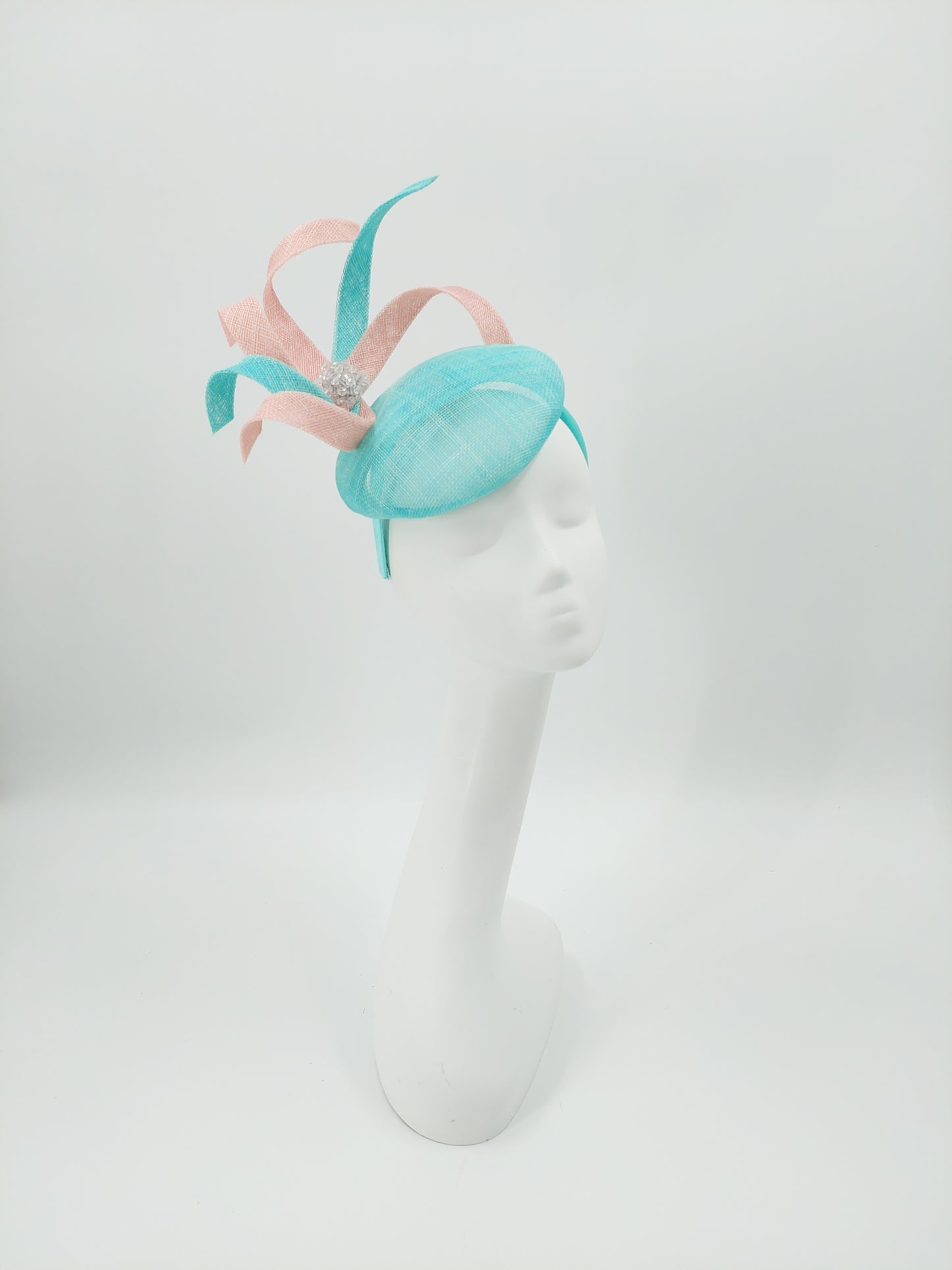 Hat Haven Millinery - Official Milliner of the Kentucky Derby Museum. Featured in the Official Style Guide for the Kentucky Derby. Ladies Derby hats, fascinators, men's hats, bridal headwear.