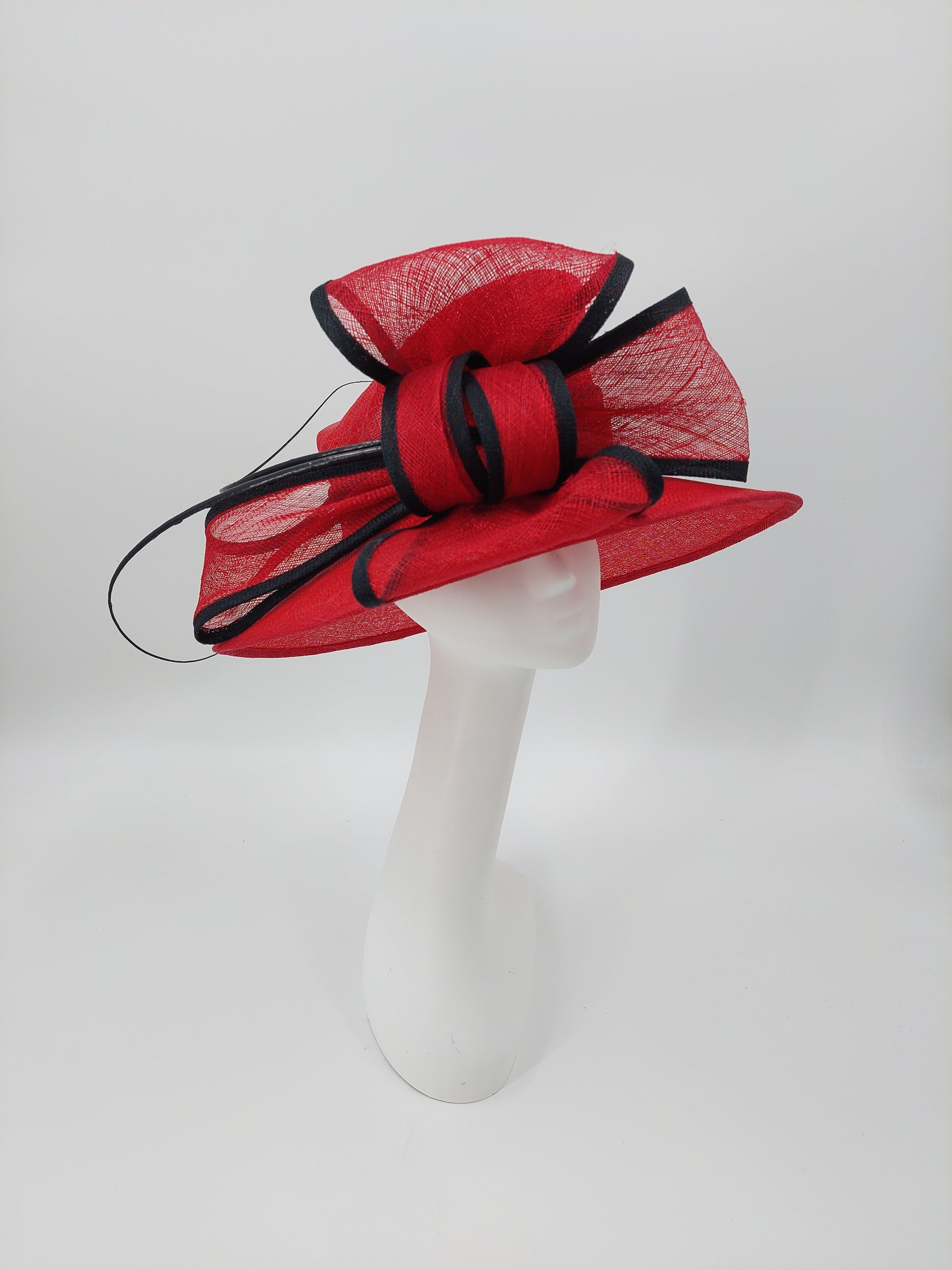 Hat Haven Millinery - Custom Kentucky Derby Hats & Fascinators in Louisville, Kentucky