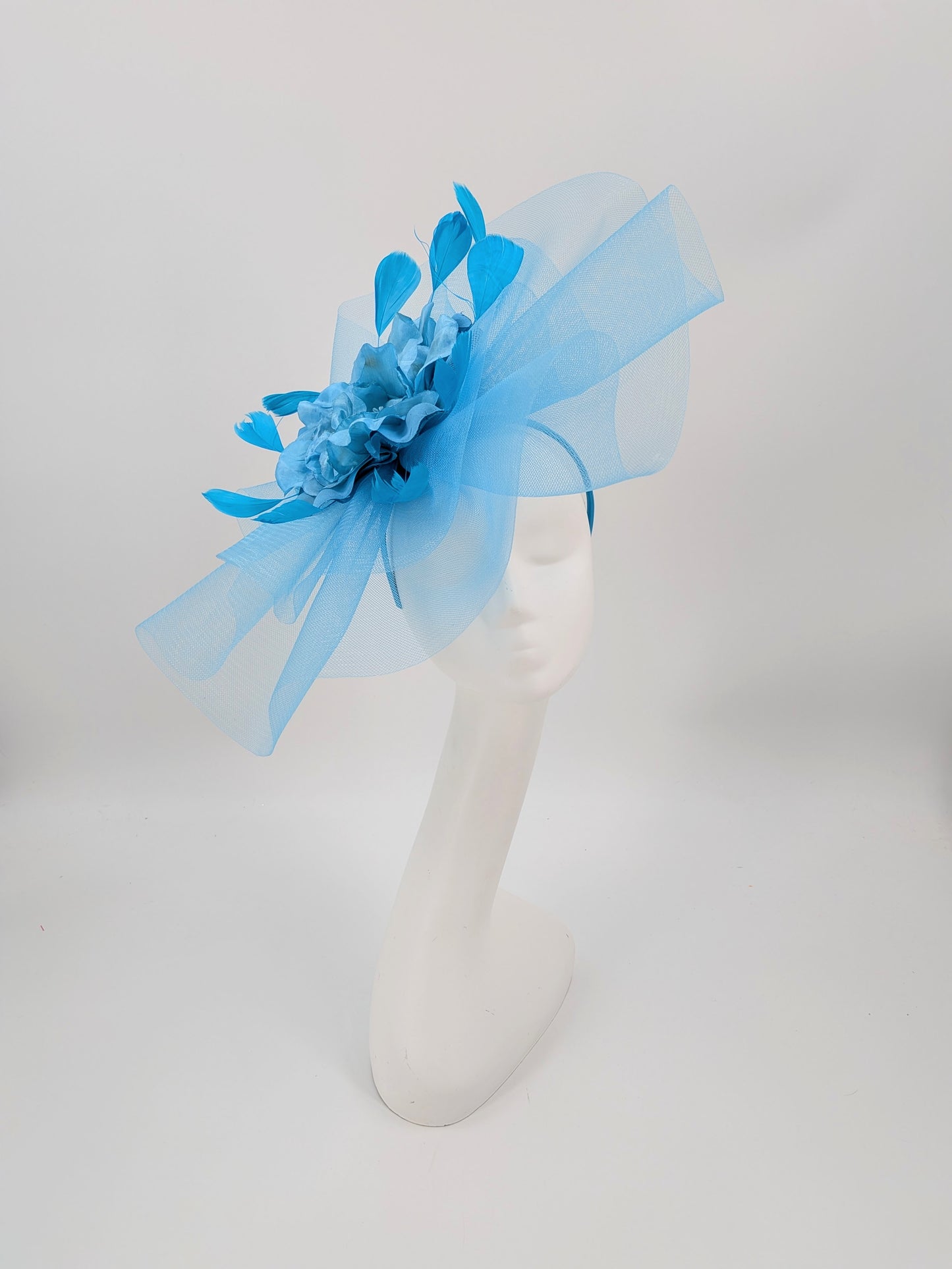 Hat Haven Millinery
Kentucky Derby hats
Kentucky Derby millinery
Derby hats for women
women’s Derby hats
luxury Kentucky Derby hats
custom Kentucky Derby hats
statement Derby hats
unique Derby hats
Derby day headpieces
Churchill Downs hats