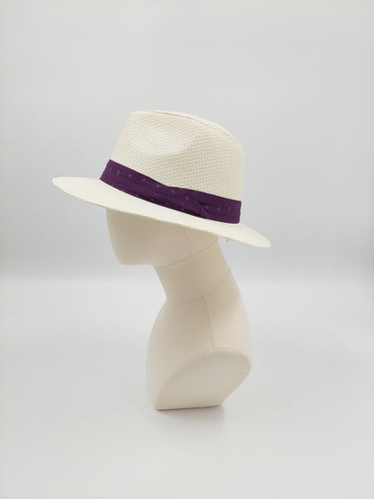Hat Haven Millinery hat store in Louisville Kentucky, custom hat maker, miller, ladies dress hats, wedding hats, Kentucky Derby hats, fascinators, hatinators, men's hats, hat bands, Ascot hats, fashion on the field, race day hats.