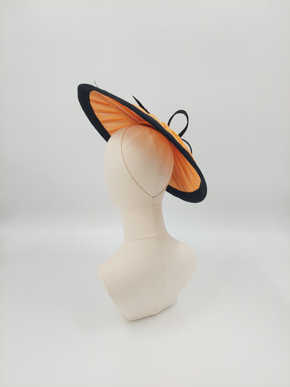 Hat Haven Millinery hat store in Louisville Kentucky, custom hat maker, miller, ladies dress hats, wedding hats, Kentucky Derby hats, fascinators, hatinators, men's hats, hat bands, Ascot hats, fashion on the field, race day hats.