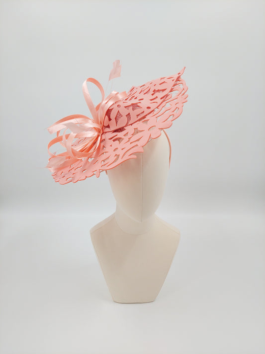 Hat Haven Millinery hat store in Louisville Kentucky, custom hat maker, miller, ladies dress hats, wedding hats, Kentucky Derby hats, fascinators, hatinators, men's hats, hat bands, Ascot hats, fashion on the field, race day hats.