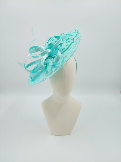 Hat Haven Millinery hat store in Louisville Kentucky, custom hat maker, miller, ladies dress hats, wedding hats, Kentucky Derby hats, fascinators, hatinators, men's hats, hat bands, Ascot hats, fashion on the field, race day hats.
