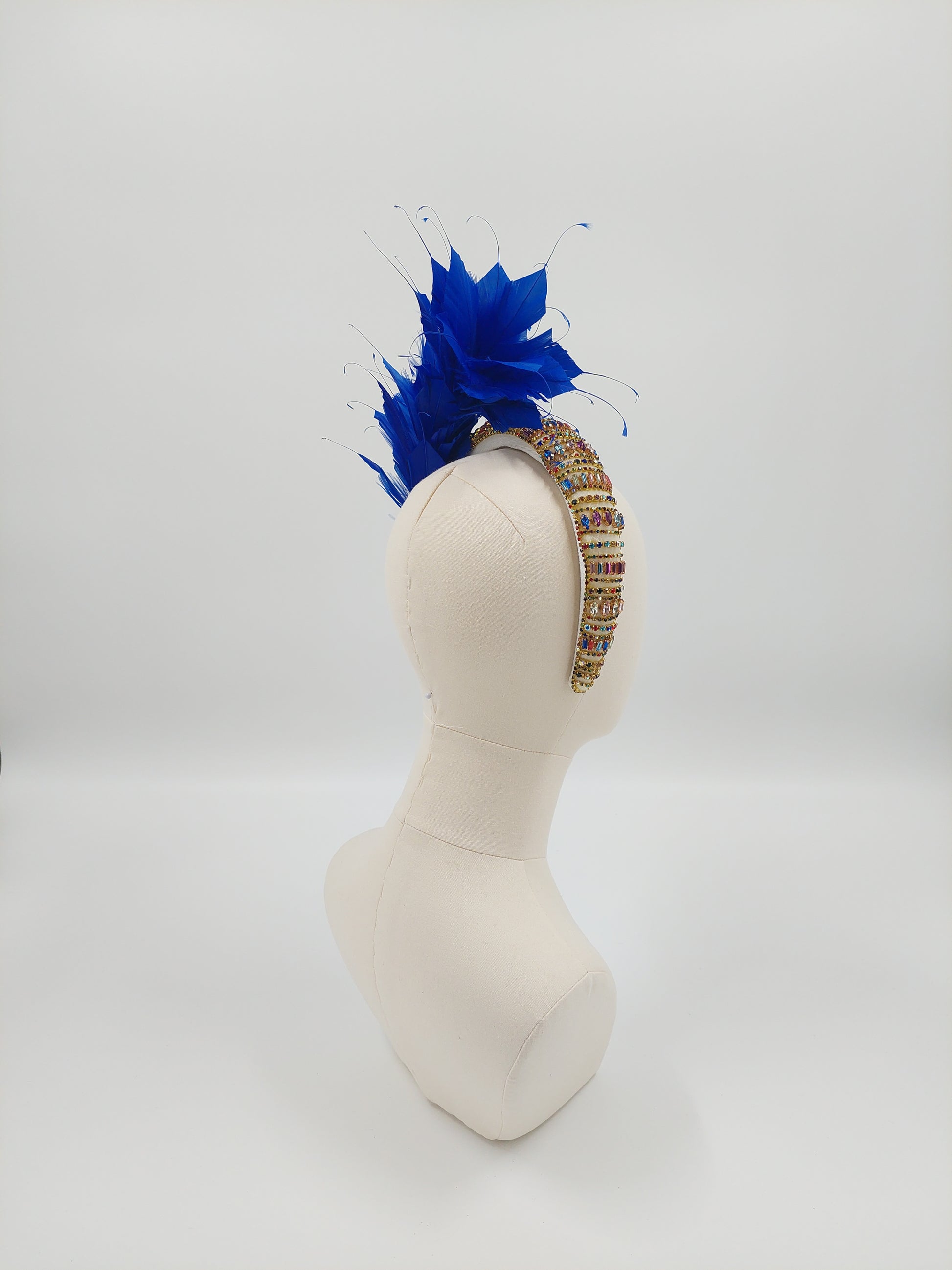 Hat Haven Millinery hat store in Louisville Kentucky, custom hat maker, miller, ladies dress hats, wedding hats, Kentucky Derby hats, fascinators, hatinators, men's hats, hat bands, Ascot hats, fashion on the field, race day hats.