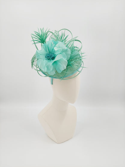 Hat Haven Millinery hat store in Louisville Kentucky, custom hat maker, miller, ladies dress hats, wedding hats, Kentucky Derby hats, fascinators, hatinators, men's hats, hat bands, Ascot hats, fashion on the field, race day hats.