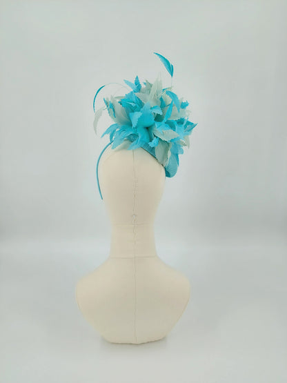 Hat Haven Millinery hat store in Louisville Kentucky, custom hat maker, miller, ladies dress hats, wedding hats, Kentucky Derby hats, fascinators, hatinators, men's hats, hat bands, Ascot hats, fashion on the field, race day hats.