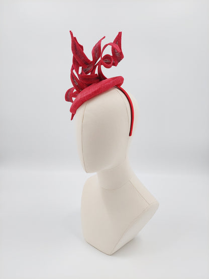 Hat Haven Millinery hat store in Louisville Kentucky, custom hat maker, miller, ladies dress hats, wedding hats, Kentucky Derby hats, fascinators, hatinators, men's hats, hat bands, Ascot hats, fashion on the field, race day hats.
