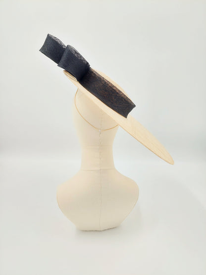 Hat Haven Millinery hat store in Louisville Kentucky, custom hat maker, miller, ladies dress hats, wedding hats, Kentucky Derby hats, fascinators, hatinators, men's hats, hat bands, Ascot hats, fashion on the field, race day hats.