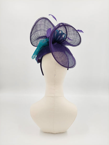 Hat Haven Millinery hat store in Louisville Kentucky, custom hat maker, miller, ladies dress hats, wedding hats, Kentucky Derby hats, fascinators, hatinators, men's hats, hat bands, Ascot hats, fashion on the field, race day hats.
