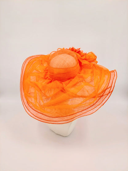 Hat Haven Millinery hat store in Louisville Kentucky, custom hat maker, miller, ladies dress hats, wedding hats, Kentucky Derby hats, fascinators, hatinators, men's hats, hat bands, Ascot hats, fashion on the field, race day hats.