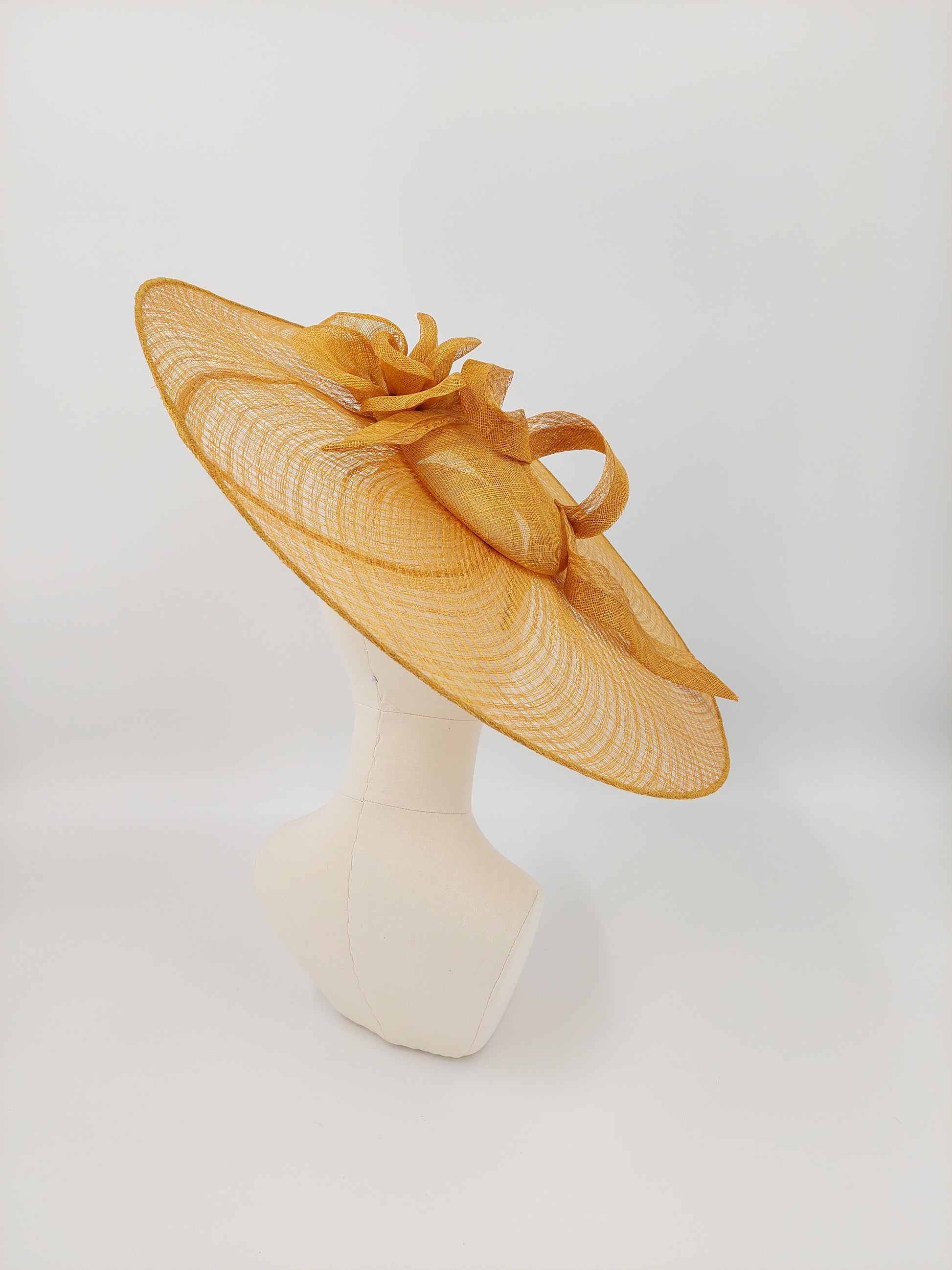 Hat Haven Millinery - handmade hats in Louisville, Kentucky. Custom hats, Derby hats, fascinators, dress hats, Ascot hats, men's hats, hat bands, hat maker, milliner, hatter, church hat, race day hats, hat store in Louisville.