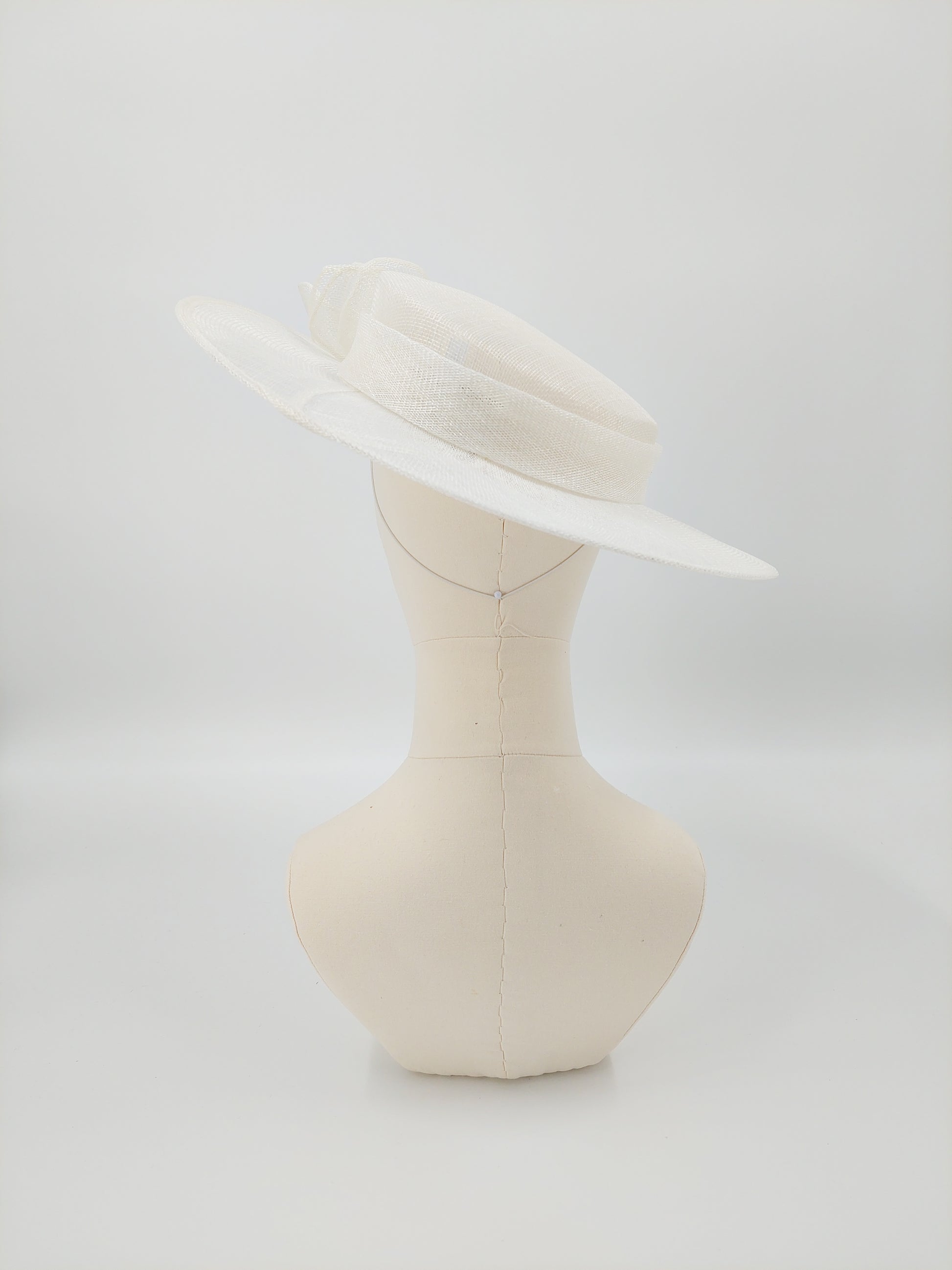 Hat Haven Millinery - handmade hats in Louisville, Kentucky. Custom hats, Derby hats, fascinators, dress hats, Ascot hats, men's hats, hat bands, hat maker, milliner, hatter, church hat, race day hats, hat store in Louisville.