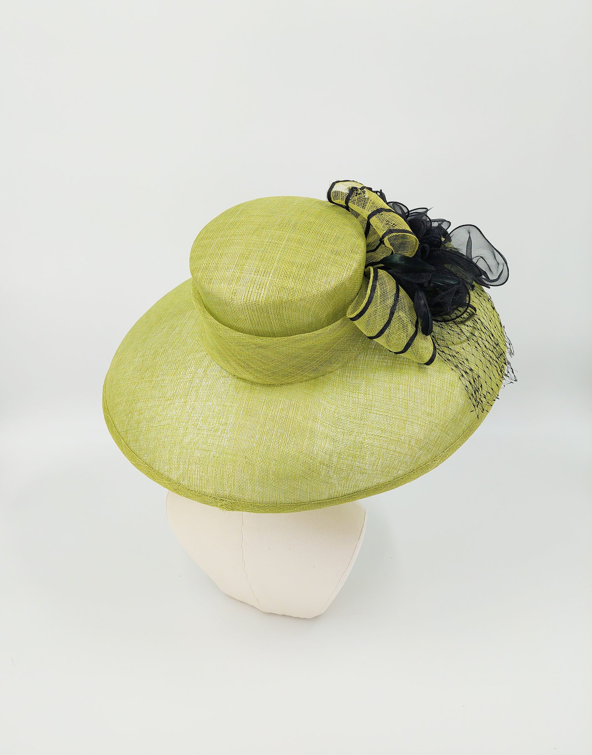 Hat Haven Millinery - handmade hats in Louisville, Kentucky. Custom hats, Derby hats, fascinators, dress hats, Ascot hats, men's hats, hat bands, hat maker, milliner, hatter, church hat, race day hats, hat store in Louisville.