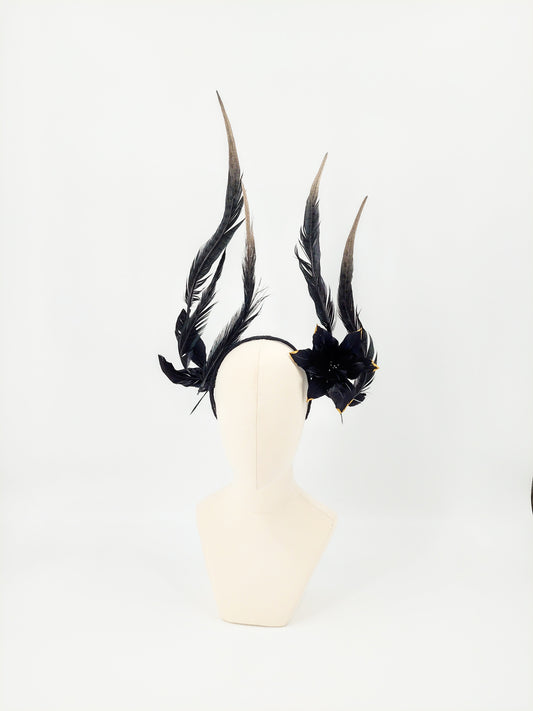 Hat Haven Millinery - custom hats and fascinators in Louisville, Kentucky. Kentucky Derby hats, ladies fascinators, men's hats, hat maker, hatter, milliner, handmade hats, church hats, Ascot hats, racing fashion, fashions on the field.