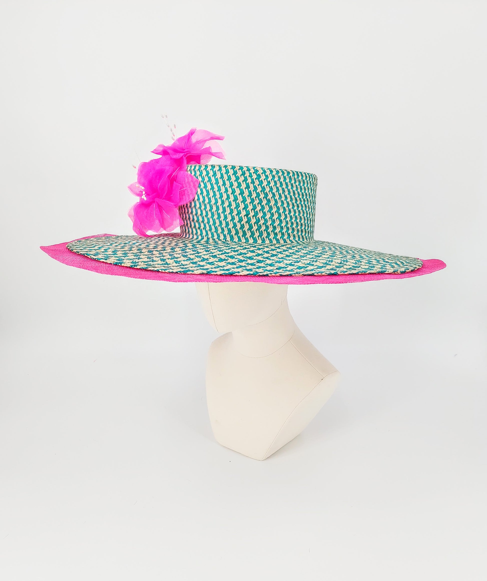 Hat Haven Millinery - custom Kentucky Derby hats and fascinators. Hand made hats in Louisville, Kentucky. Milliner in Louisville. Custom hat maker.