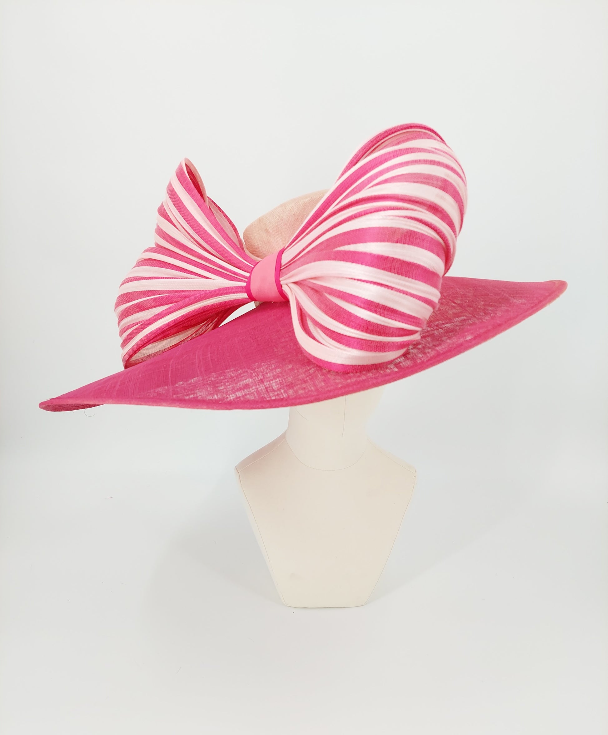 Hat Haven Millinery - Custom Kentucky Derby hats and fascinators. Handmade in Louisville. Milliner hat maker.