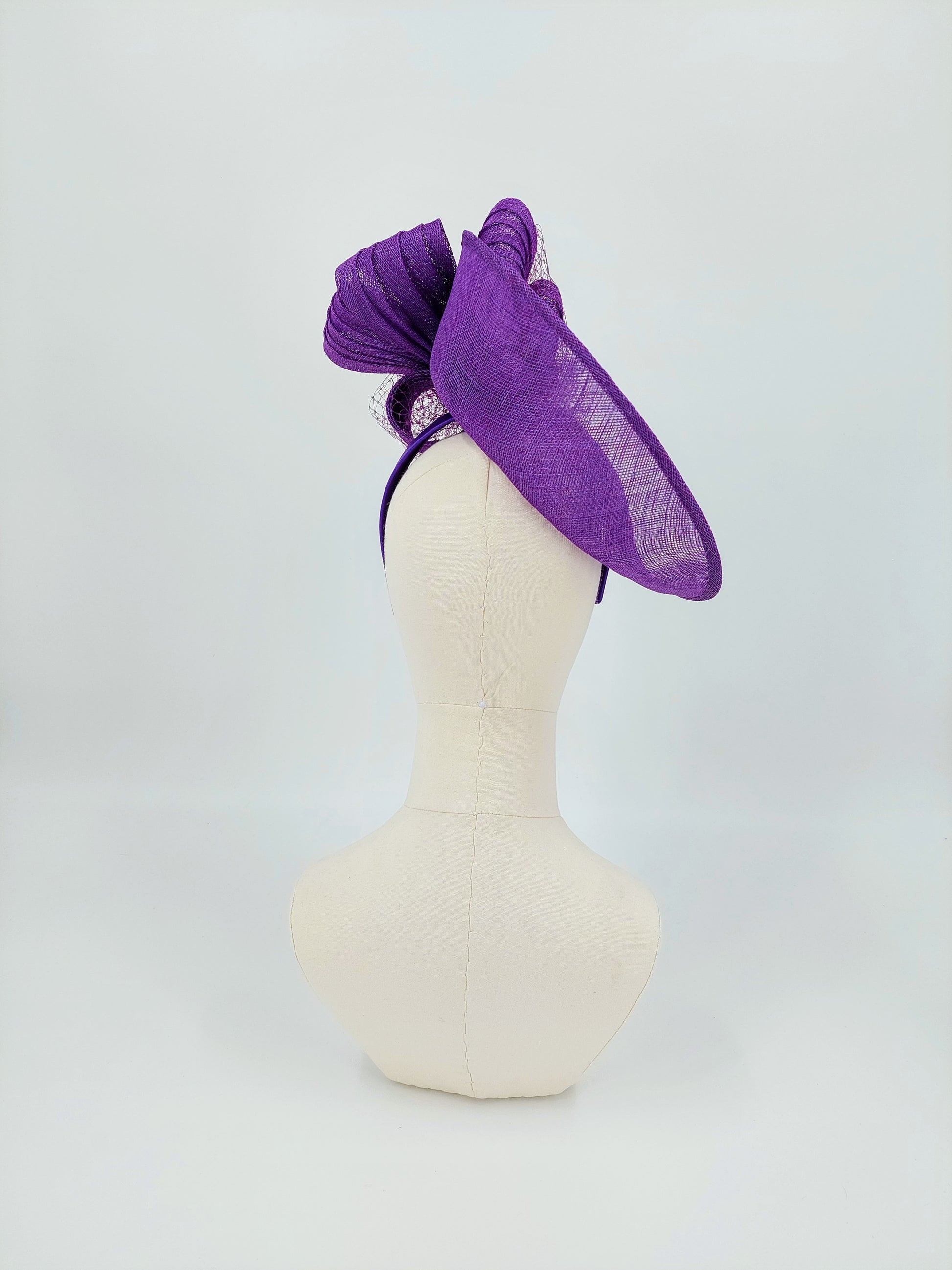 Hat Haven Millinery - Custom Kentucky Derby hats and fascinators . Hand made in Louisville, Kentucky.