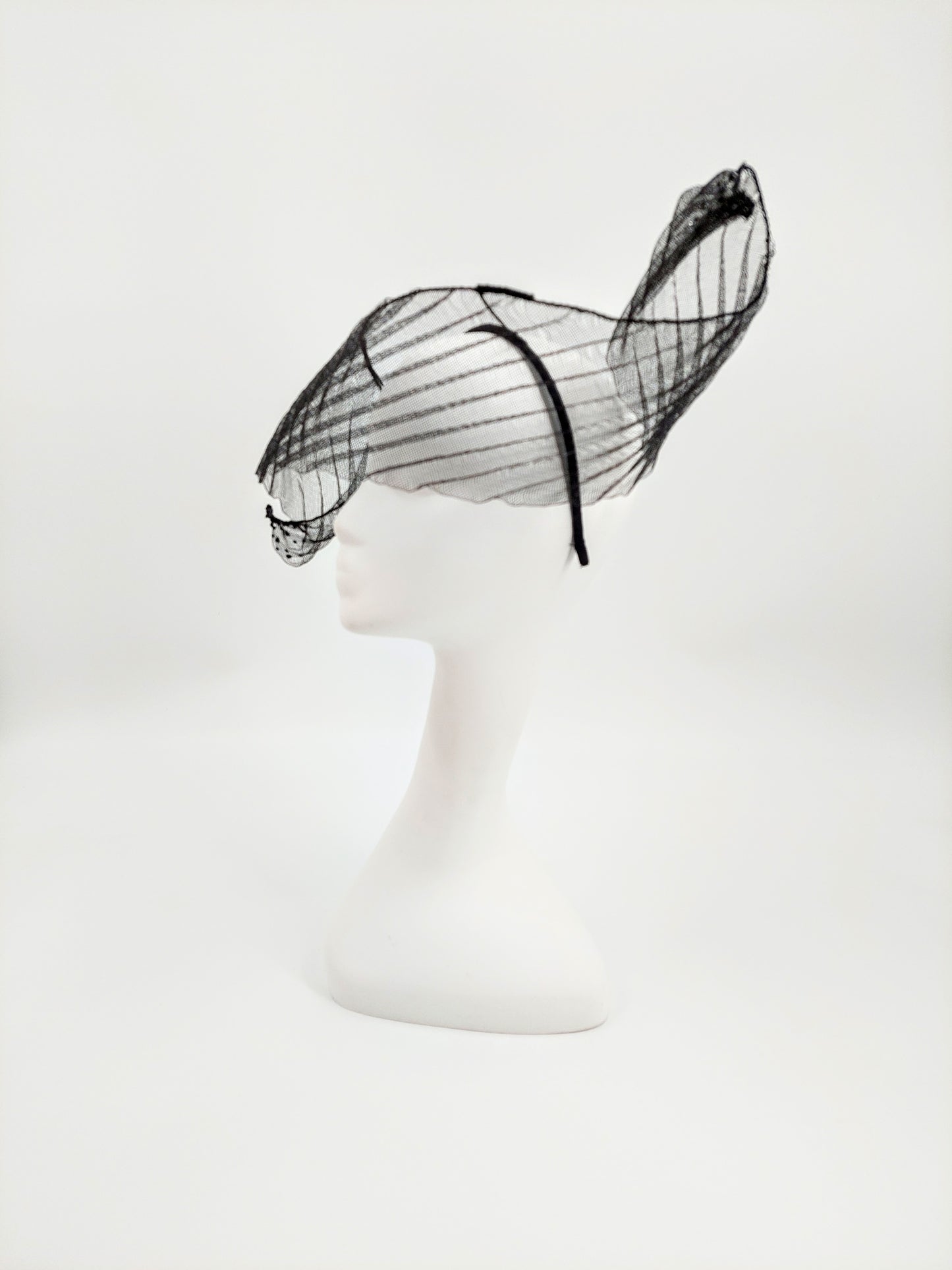 Hat Haven - Milliner, custom hat maker. Kentucky Derby hats and fascinators.