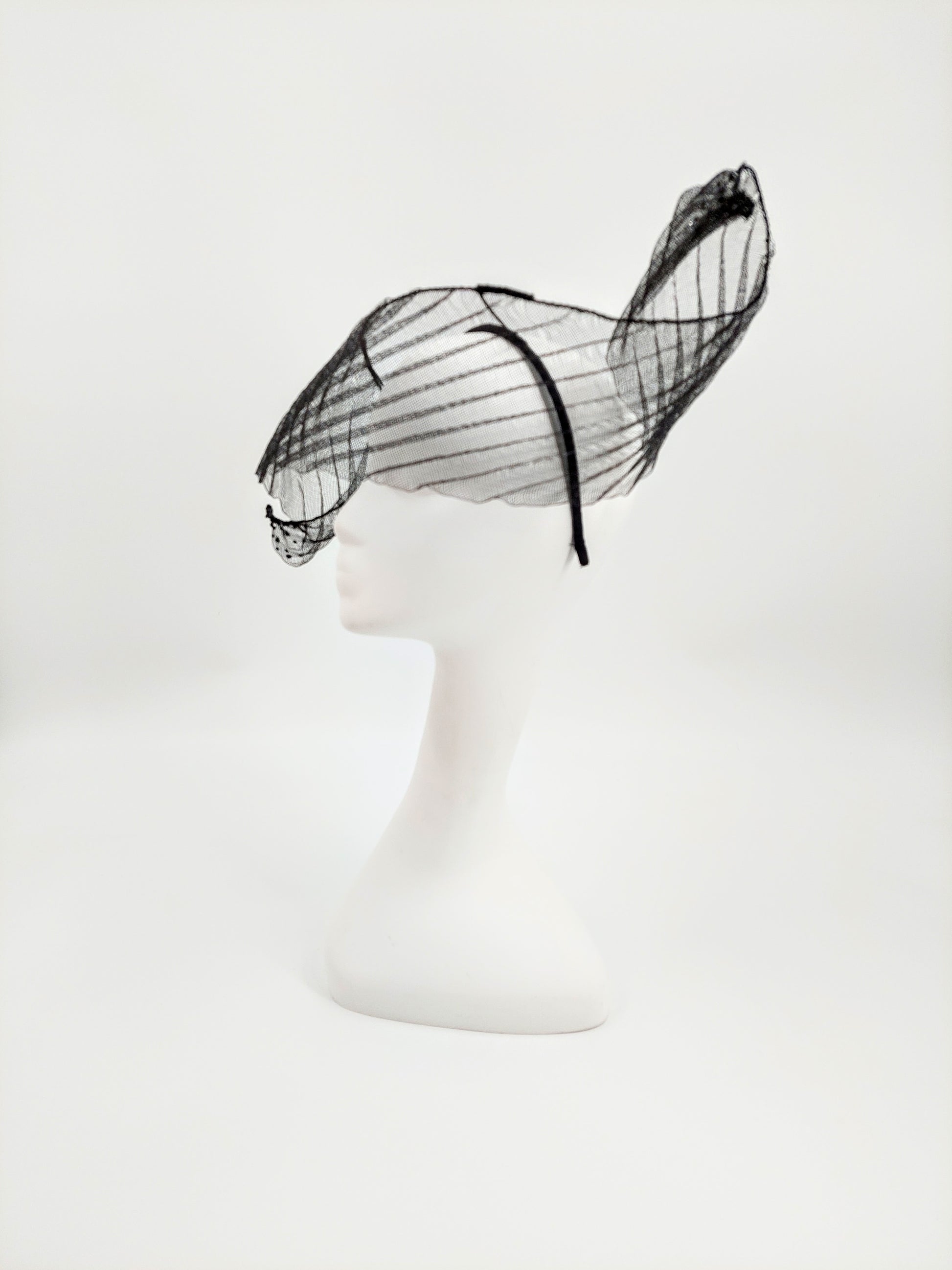 Hat Haven - Milliner, custom hat maker. Kentucky Derby hats and fascinators.