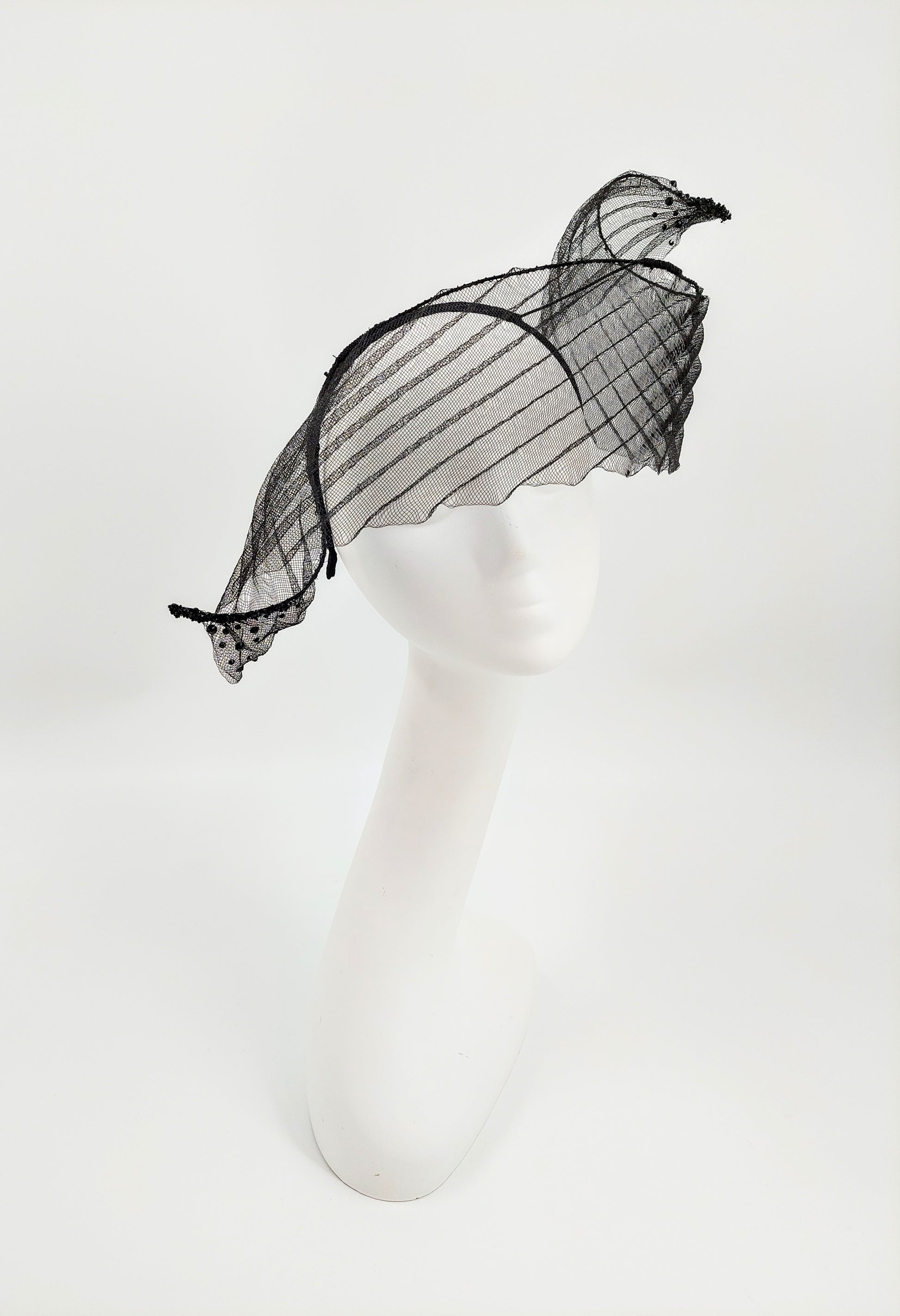 Hat Haven - Milliner, custom hat maker. Kentucky Derby hats and fascinators.