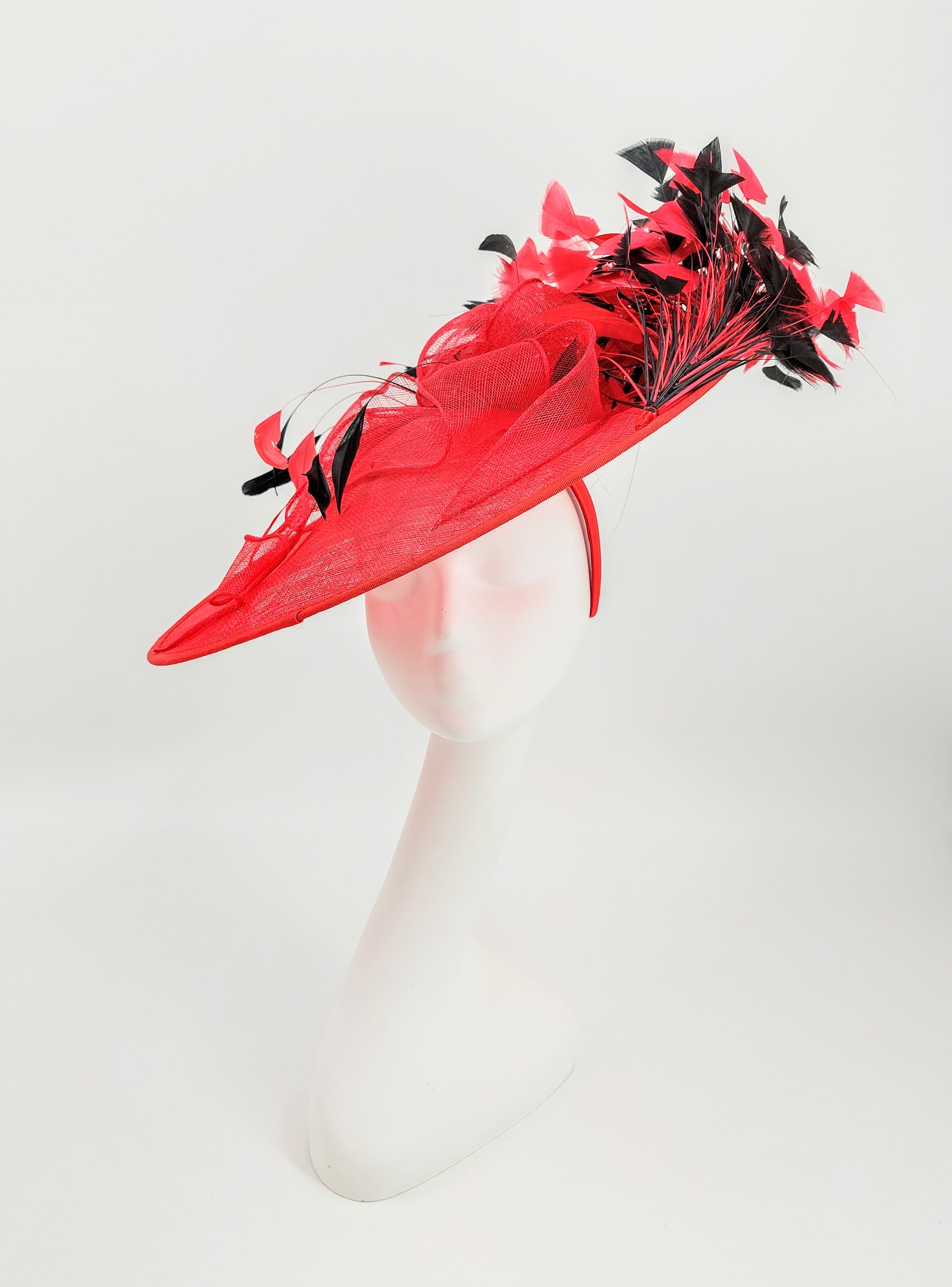 Hat Haven Millinery - Kentucky Derby Hats and Fascinators in Louisville, Kentucky. Visit our pop up shop at the Hyatt Regency the week of Derby. Our hats and fascinators have been featured in the Official Style Guide for the Kentucky Derby.
