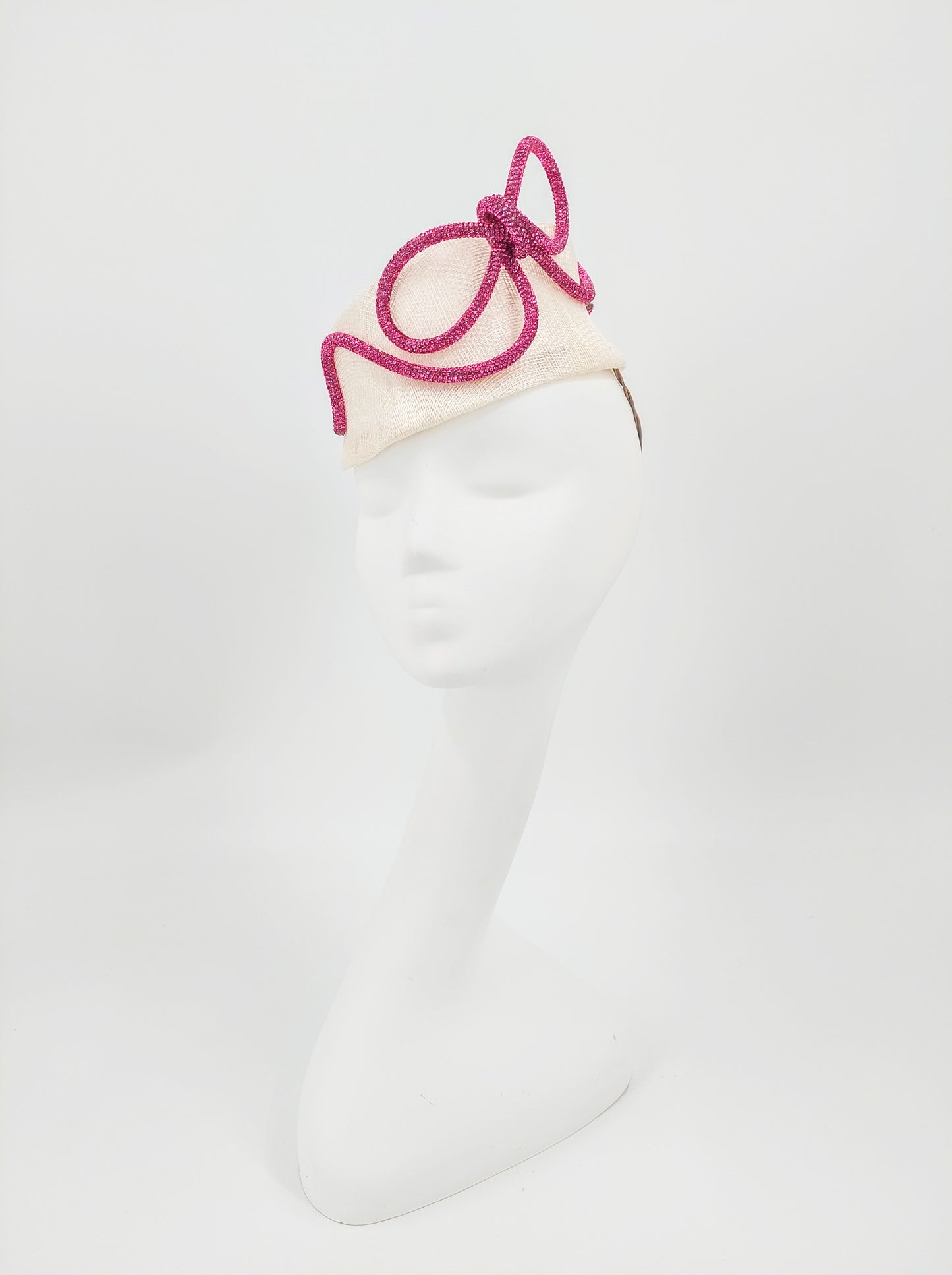 Hat Haven Millinery - Custom Kentucky Derby Hats & Fascinators. Visit our pop up shop at the Hyatt Regency in Downtown Louisville during Derby week. Shop our large selection of ladies dress hats, fascinators, men's hats, and accessories. Stop by our design center to add the perfect finishing touch to your Derby look.