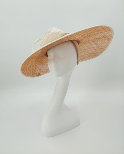 Hat Haven Millinery - An Official Milliner of the Kentucky Derby Museum. Hand made Kentucky Derby Hats & Fascinators. Visit of  pop up shop at the Hyatt Regency during Derby week.