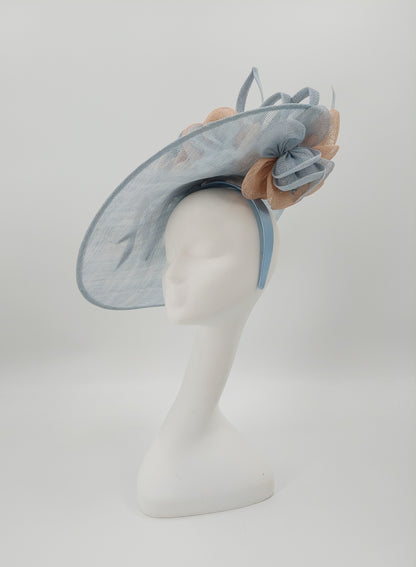Hat Haven Millinery - An Official Milliner of the Kentucky Derby Museum. Hand made Kentucky Derby Hats & Fascinators. Visit of  pop up shop at the Hyatt Regency during Derby week.