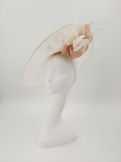 Hat Haven Millinery - An Official Milliner of the Kentucky Derby Museum. Hand made Kentucky Derby Hats & Fascinators. Visit of  pop up shop at the Hyatt Regency during Derby week.