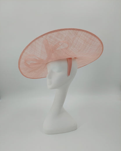 Hat Haven Millinery - An Official Milliner of the Kentucky Derby Museum. Hand made Kentucky Derby Hats & Fascinators. Visit of  pop up shop at the Hyatt Regency during Derby week.