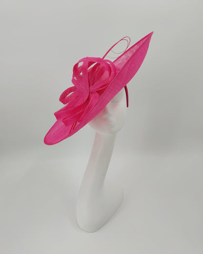 Hat Haven Millinery - An Official Milliner of the Kentucky Derby Museum. Hand made Kentucky Derby Hats & Fascinators. Visit of  pop up shop at the Hyatt Regency during Derby week.