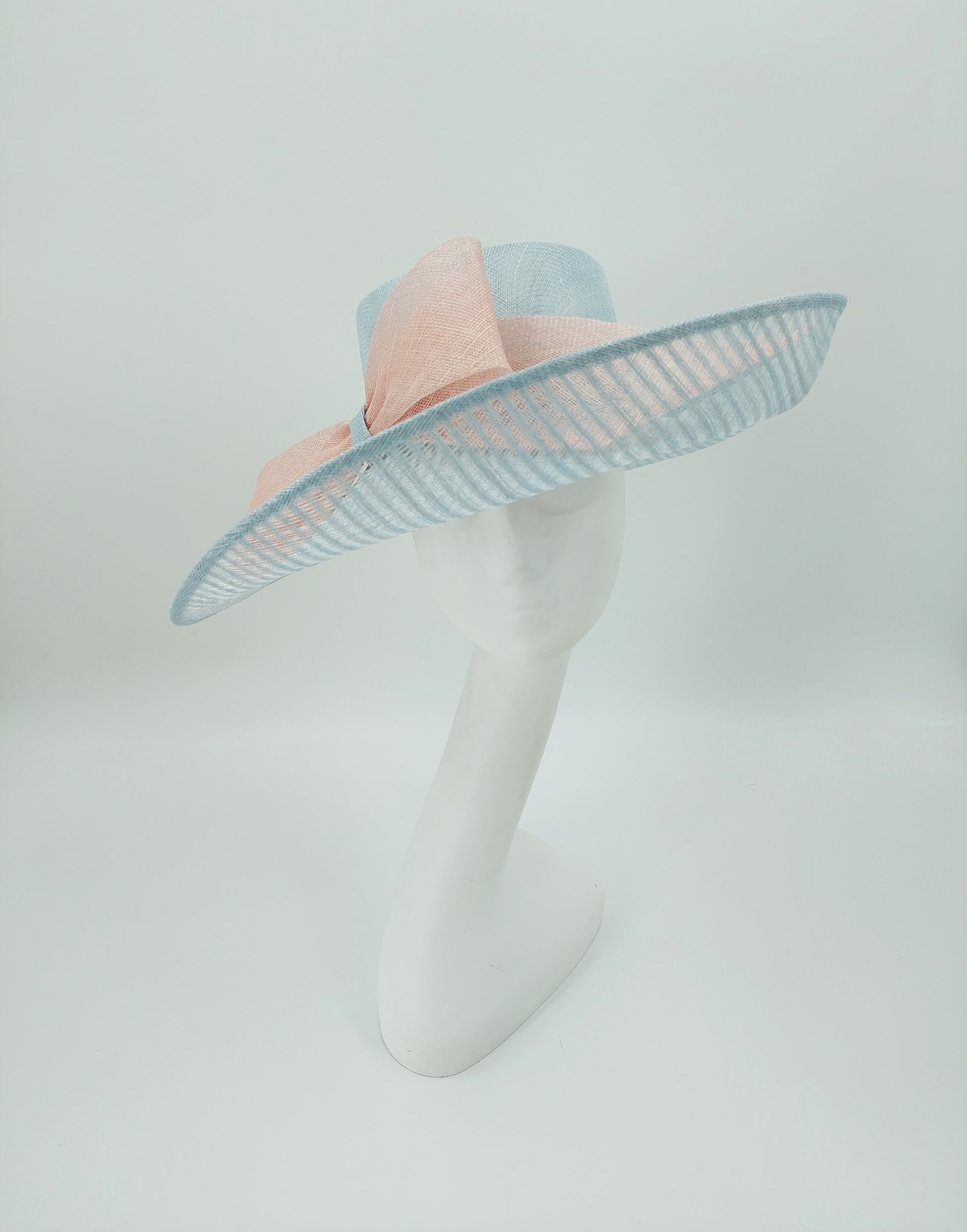 Hat Haven Millinery - An Official Milliner of the Kentucky Derby Museum. Hand made Kentucky Derby Hats & Fascinators. Visit of  pop up shop at the Hyatt Regency during Derby week.