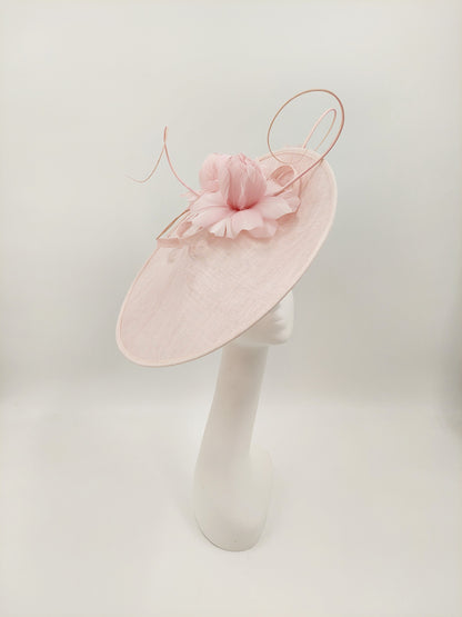Hat Haven Millinery - Official Milliner of the Kentucky Derby Museum. Featured in the Official Style Guide for the Kentucky Derby. Visit our pop up shop at the Hyatt Regency Louisville during Derby Week.