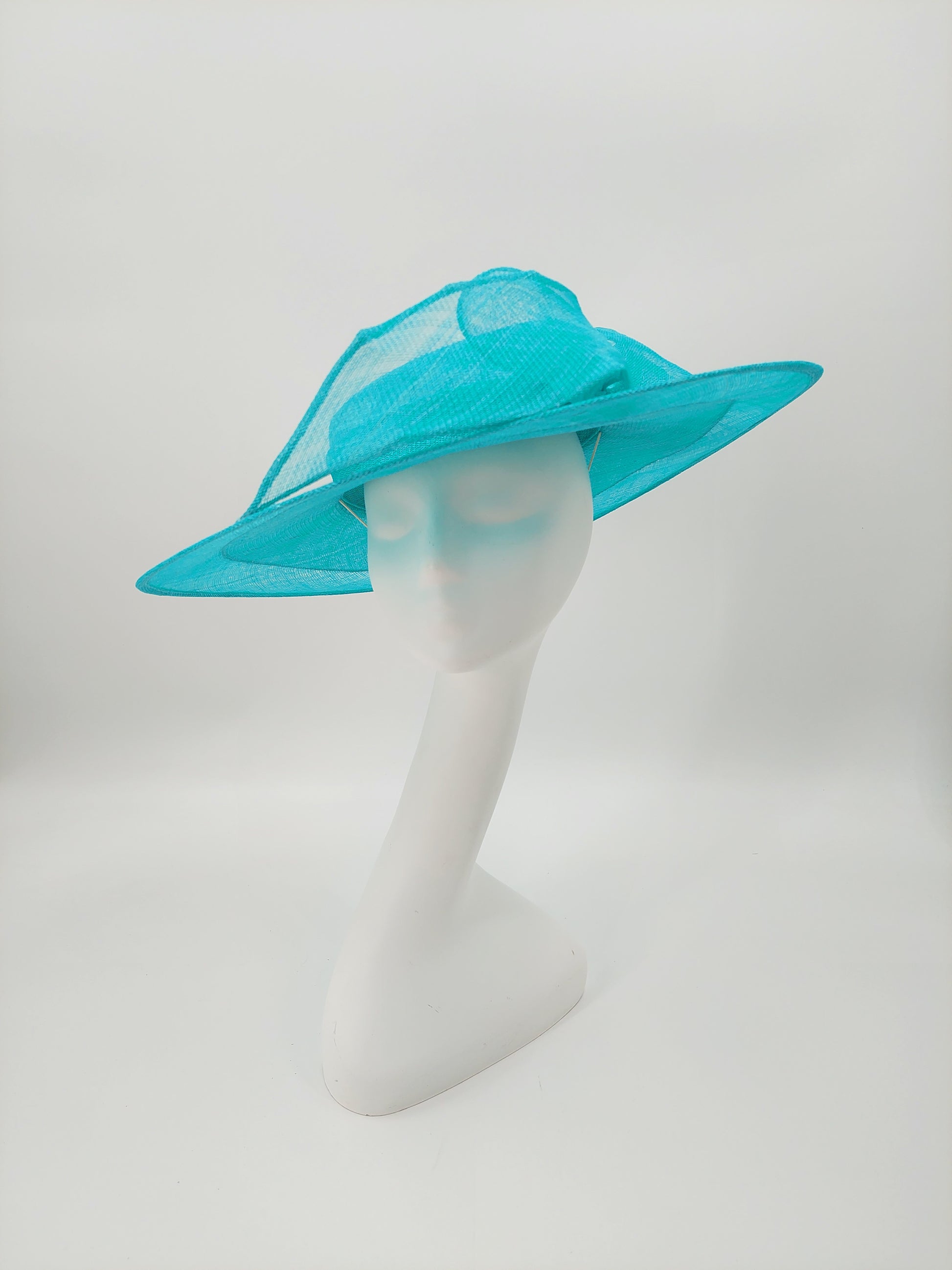 Hat Haven Millinery - Custom Kentucky Derby Hats and Fascinators. Official Milliner of the Kentucky Derby Museum. Featured in the Official Style Guide for the Kentucky Derby. Visit our pop up shop at the Hyatt Regency in downtown Louisville.