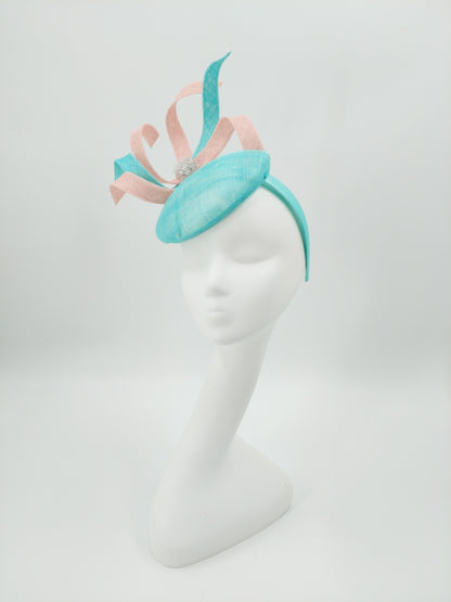 Hat Haven Millinery - Official Milliner of the Kentucky Derby Museum. Featured in the Official Style Guide for the Kentucky Derby. Ladies Derby hats, fascinators, men's hats, bridal headwear.