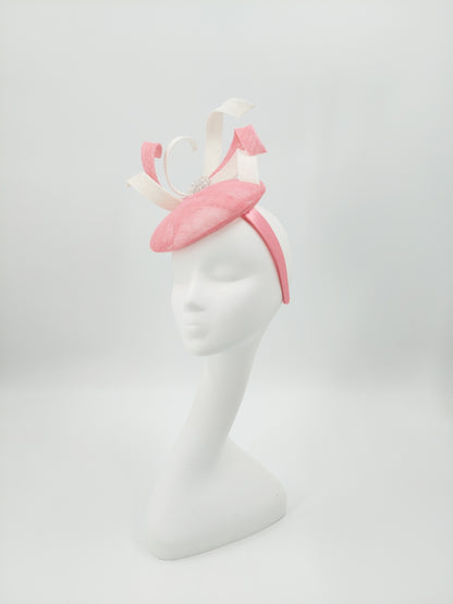 Hat Haven Millinery - Official Milliner of the Kentucky Derby Museum. Featured in the Official Style Guide for the Kentucky Derby. Ladies Derby hats, fascinators, men's hats, bridal headwear.