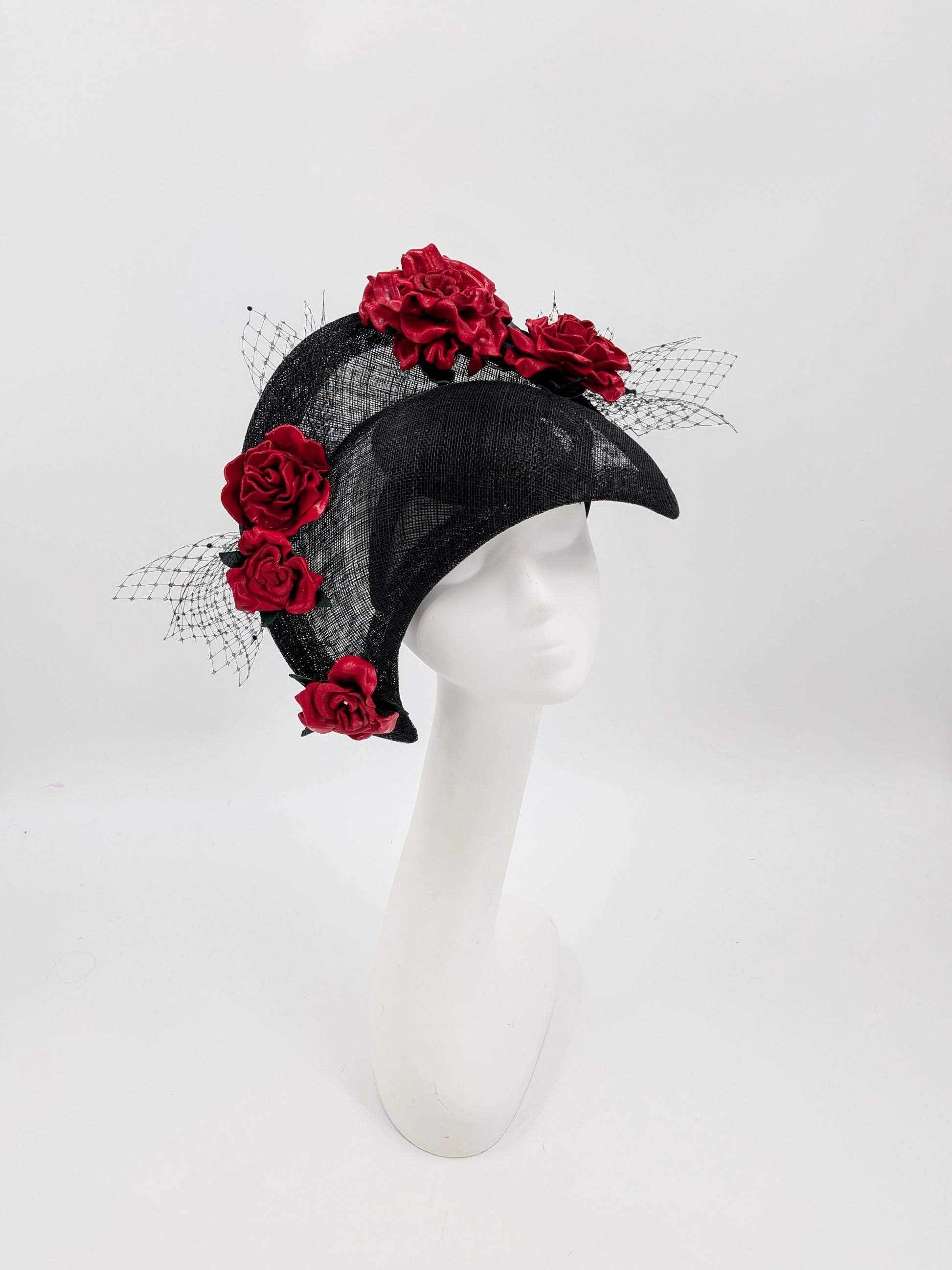 Hat Haven Millinery offers custom Kentucky Derby hats, handcrafted Derby millinery, luxury race-day headwear, and designer statement hats.