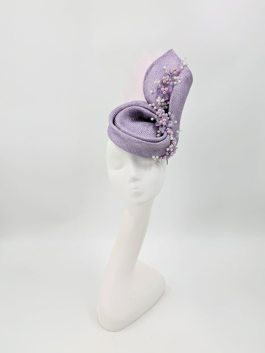 Hat Haven Millinery offers custom Kentucky Derby hats, handcrafted Derby millinery, luxury race-day headwear, and designer statement hats.