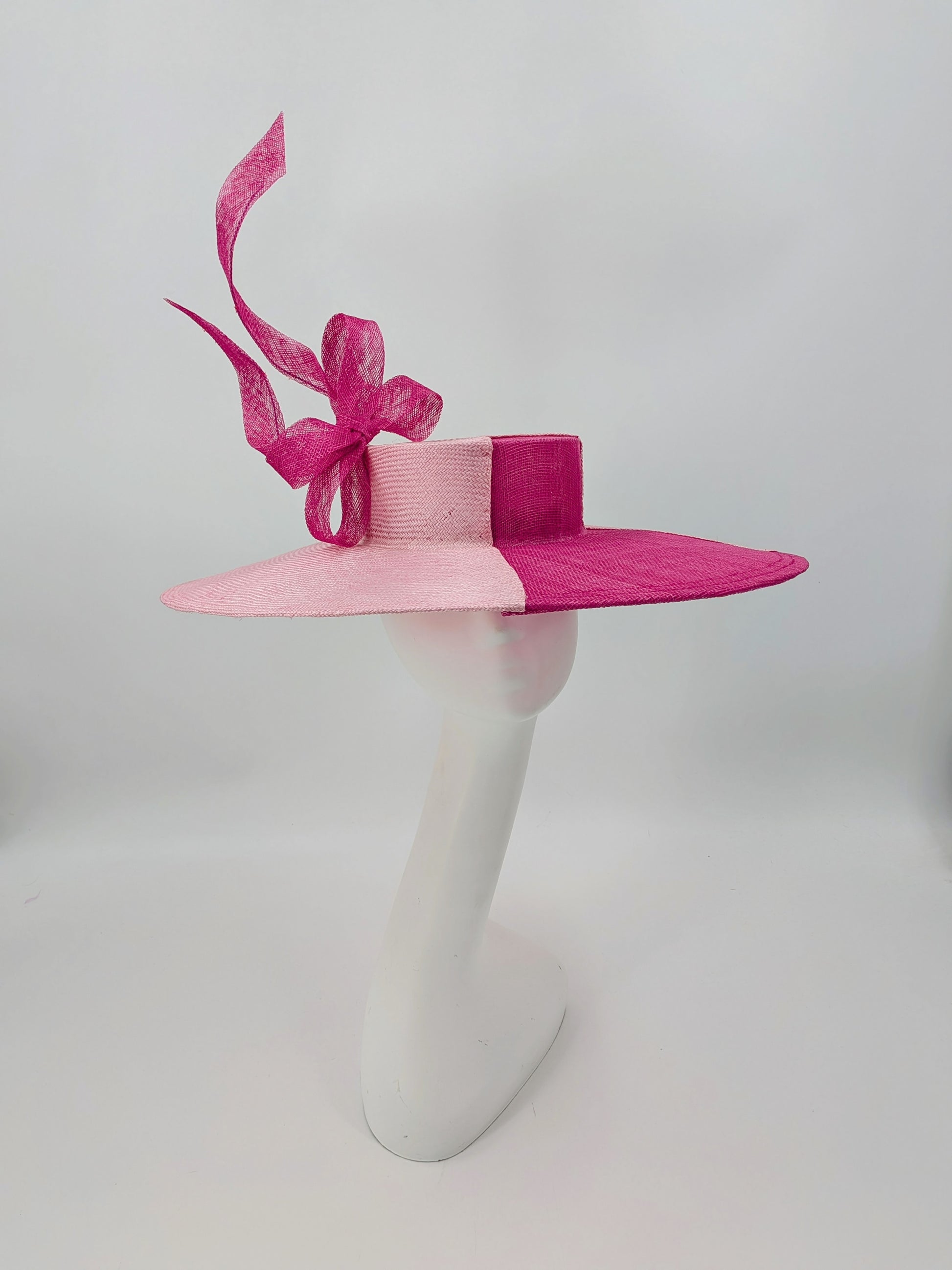 Hat Haven Millinery offers custom Kentucky Derby hats, handcrafted Derby millinery, luxury race-day headwear, and designer statement hats.