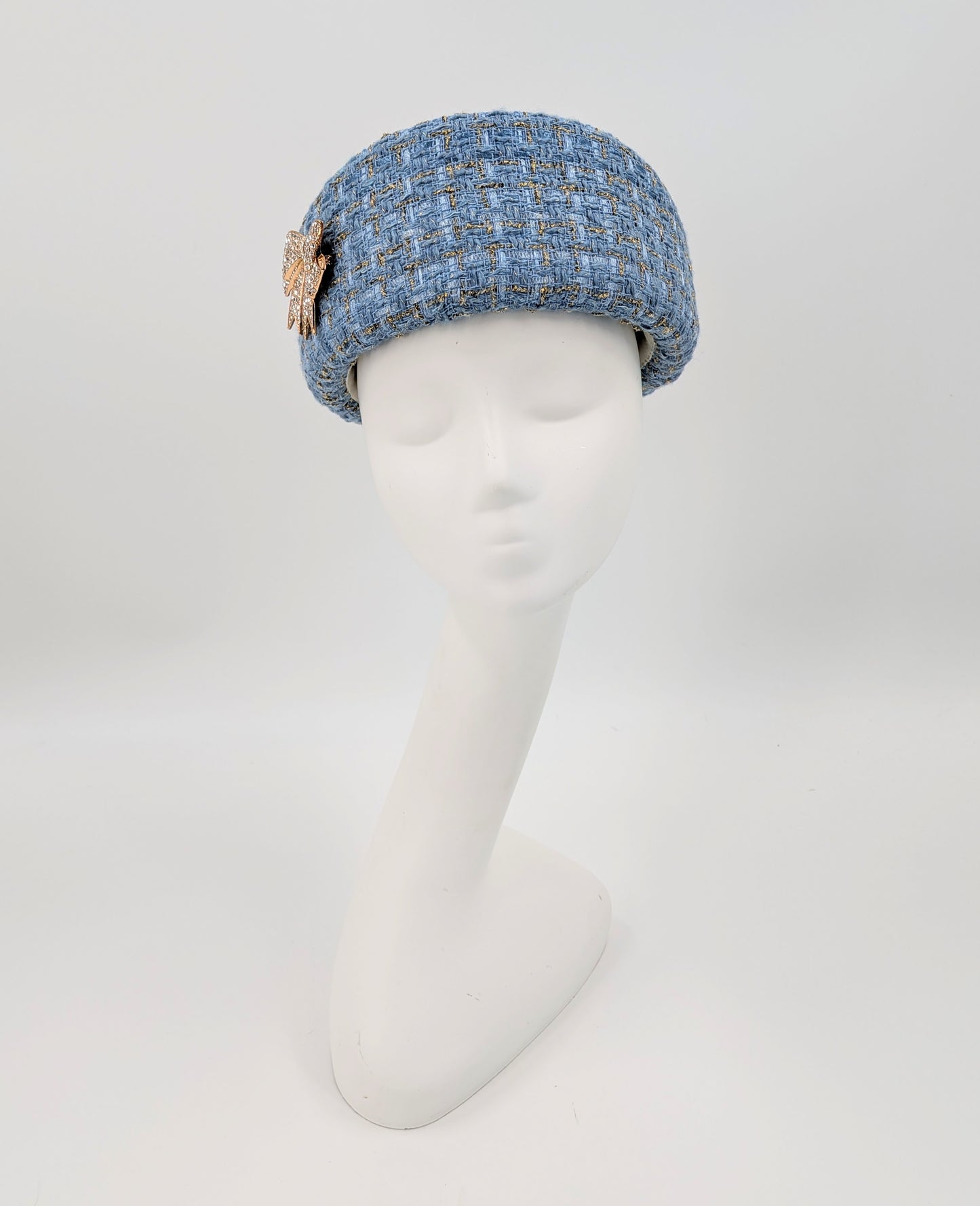 Hat Haven Millinery offers custom Kentucky Derby hats, handcrafted Derby millinery, luxury race-day headwear, and designer statement hats.