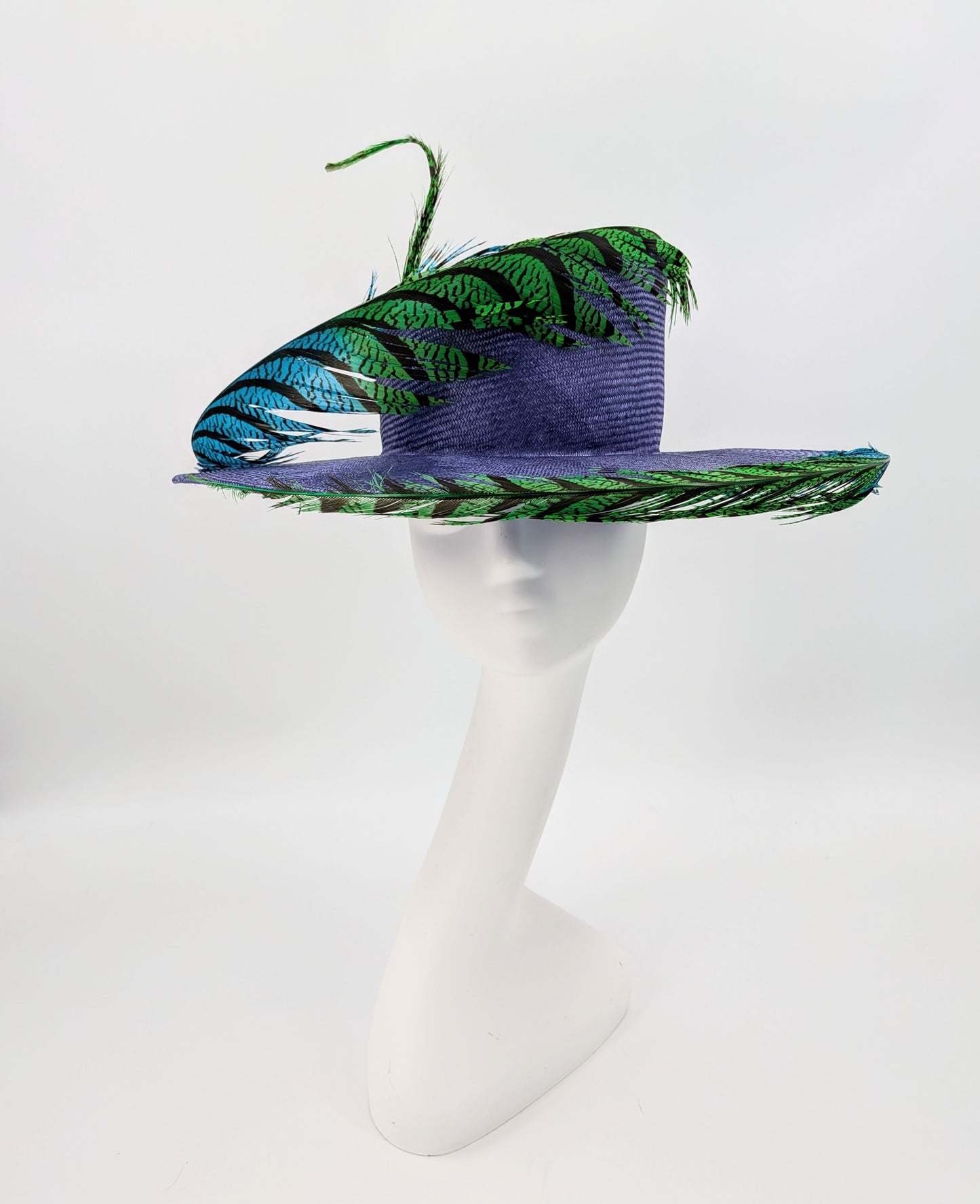 Hat Haven Millinery offers custom Kentucky Derby hats, handcrafted Derby millinery, luxury race-day headwear, and designer statement hats.
