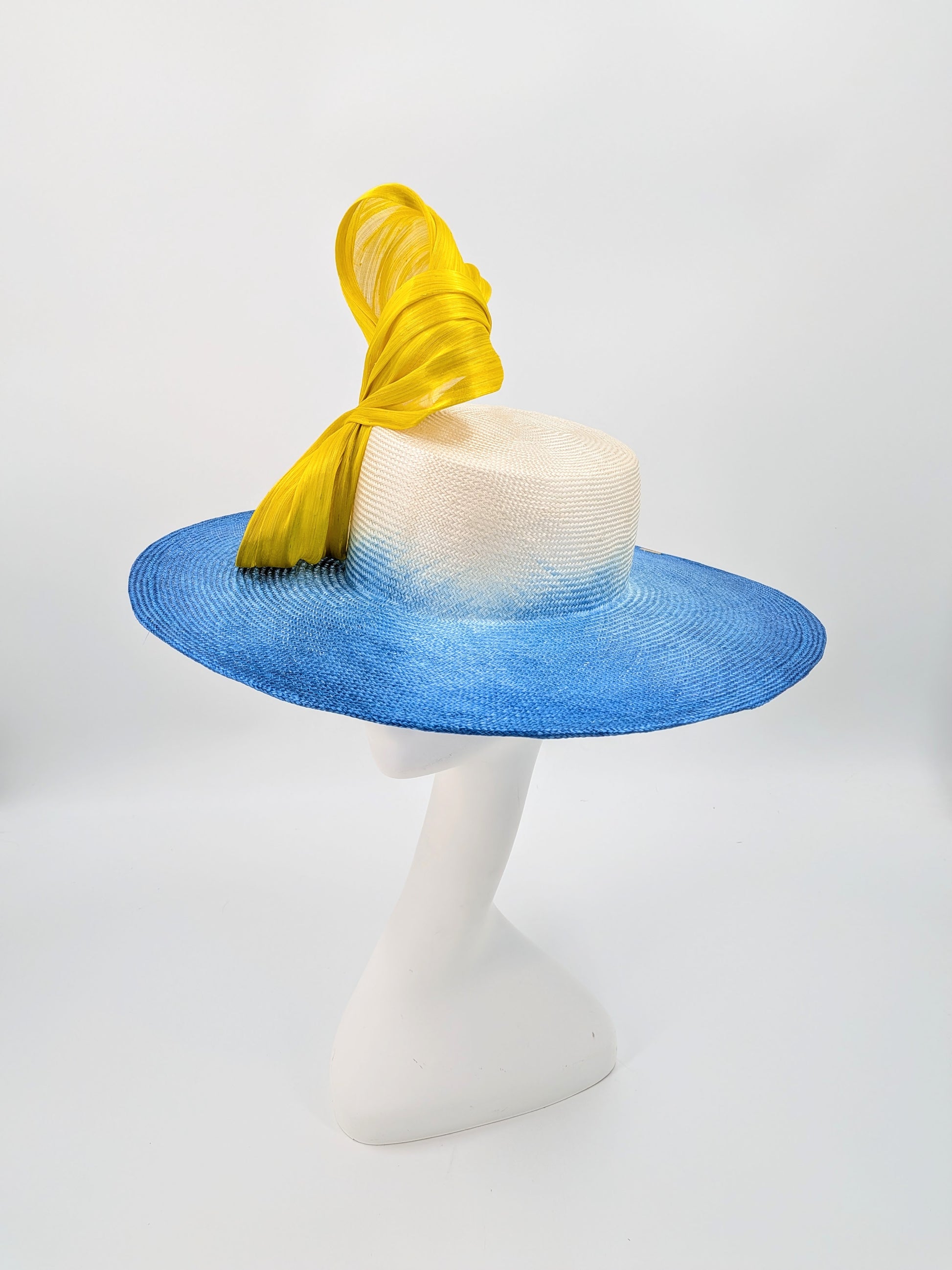 Hat Haven Millinery offers custom Kentucky Derby hats, handcrafted Derby millinery, luxury race-day headwear, and designer statement hats.