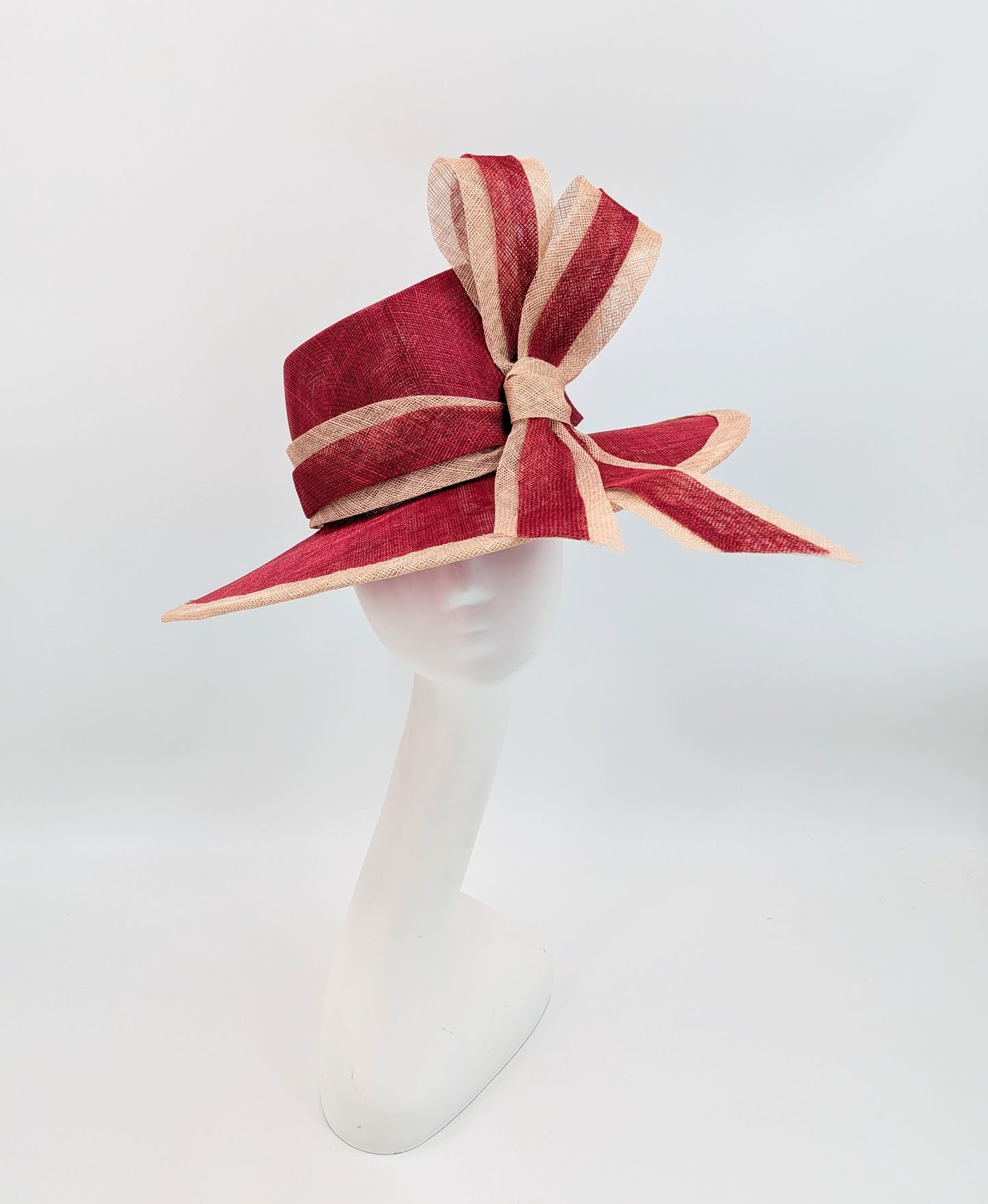 Discover women’s Derby hats by Hat Haven Millinery, with handcrafted luxury hats, custom millinery, and elegant headwear for Derby Day.
