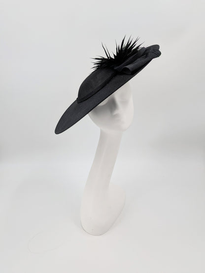 Kentucky Derby hats
Kentucky Derby fascinators
Derby hats Louisville
Louisville Derby hats
Derby headpieces
Kentucky Derby fashion 2026
Derby outfit hats
Churchill Downs hats
race day hats
Derby style hats