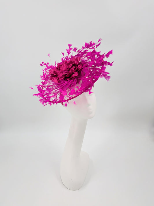 Kentucky Derby hats
Kentucky Derby fascinators
Derby hats Louisville
Louisville Derby hats
Derby headpieces
Kentucky Derby fashion 2026
Derby outfit hats
Churchill Downs hats
race day hats
Derby style hats